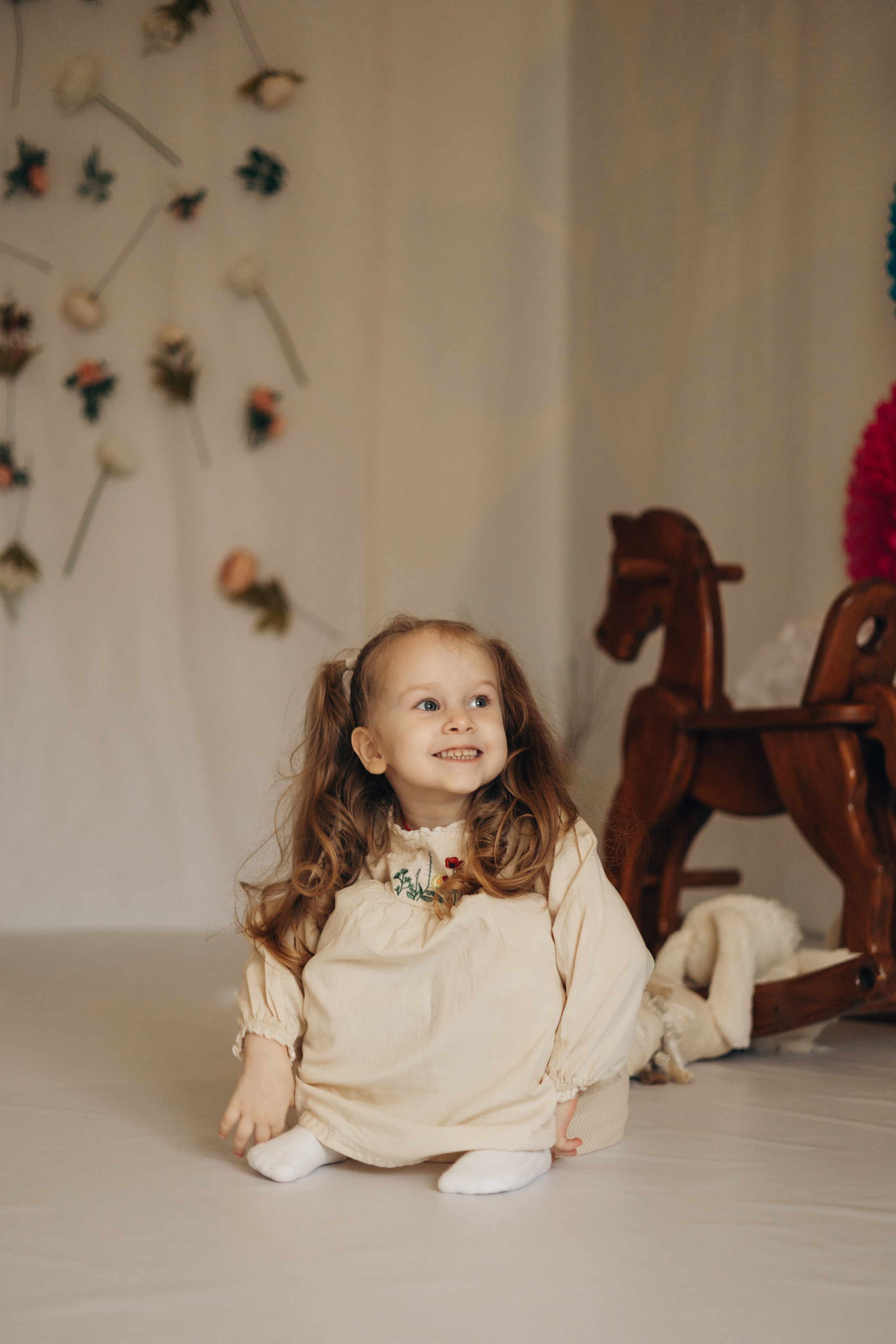 Наташа, Вова, Машенька и Паша. Ваш фотограф