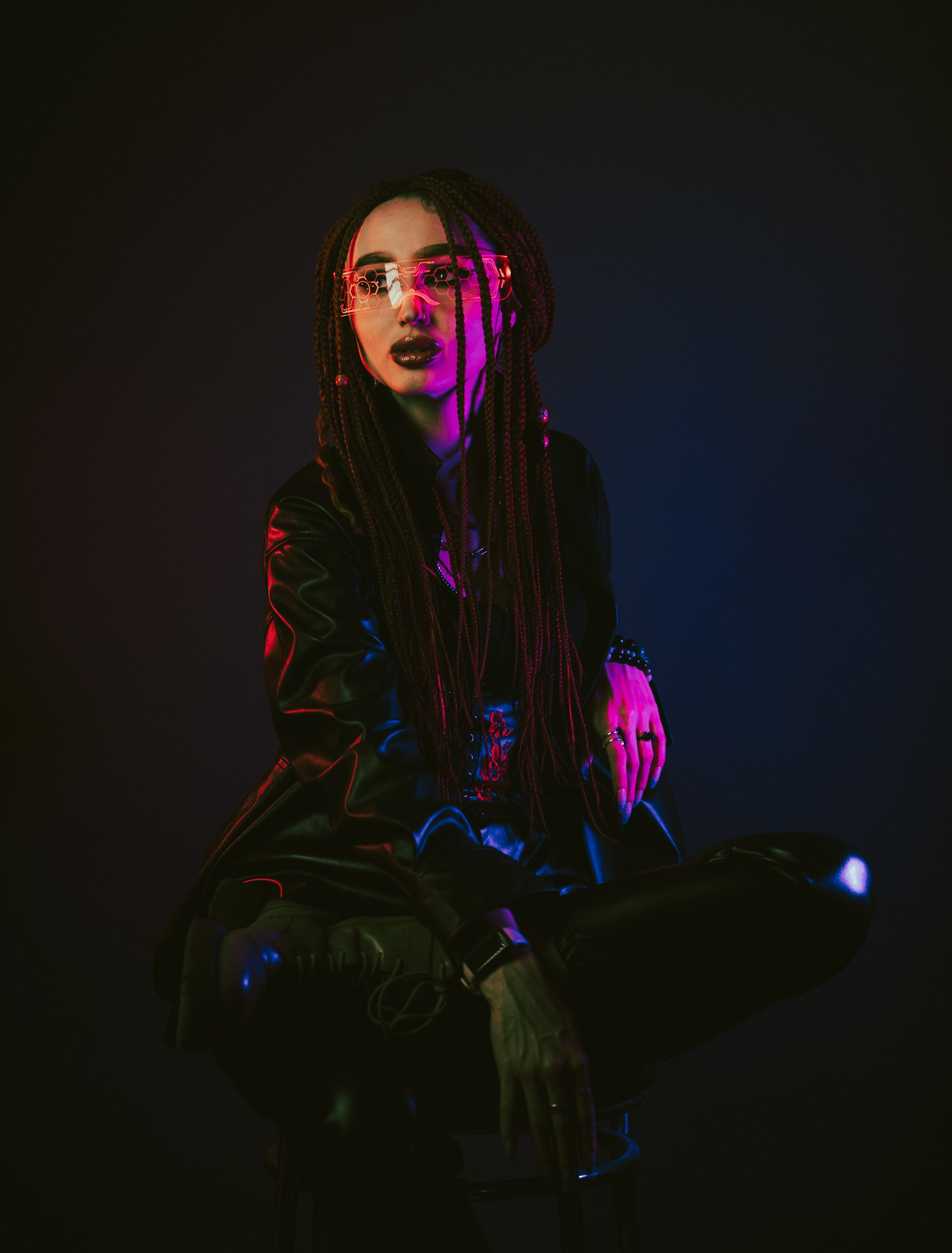 Фотосессия — Киберпанк 2023 — Владивосток. Твой ламповый фотограф