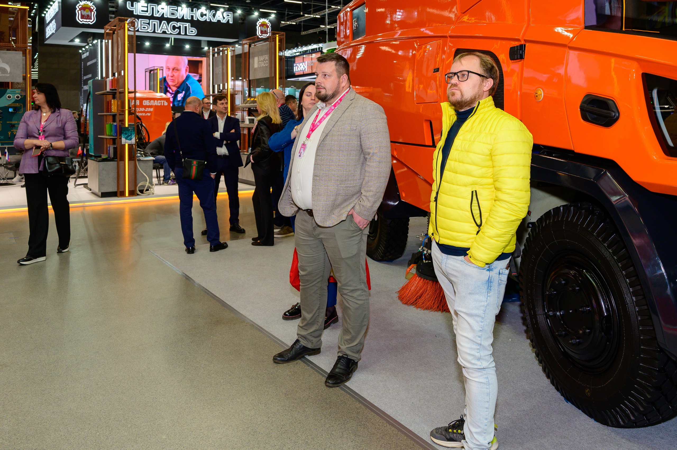 BigindustrialweekBelarus. Фотоуслуги, услуги фотографа, фотографирование важных событий