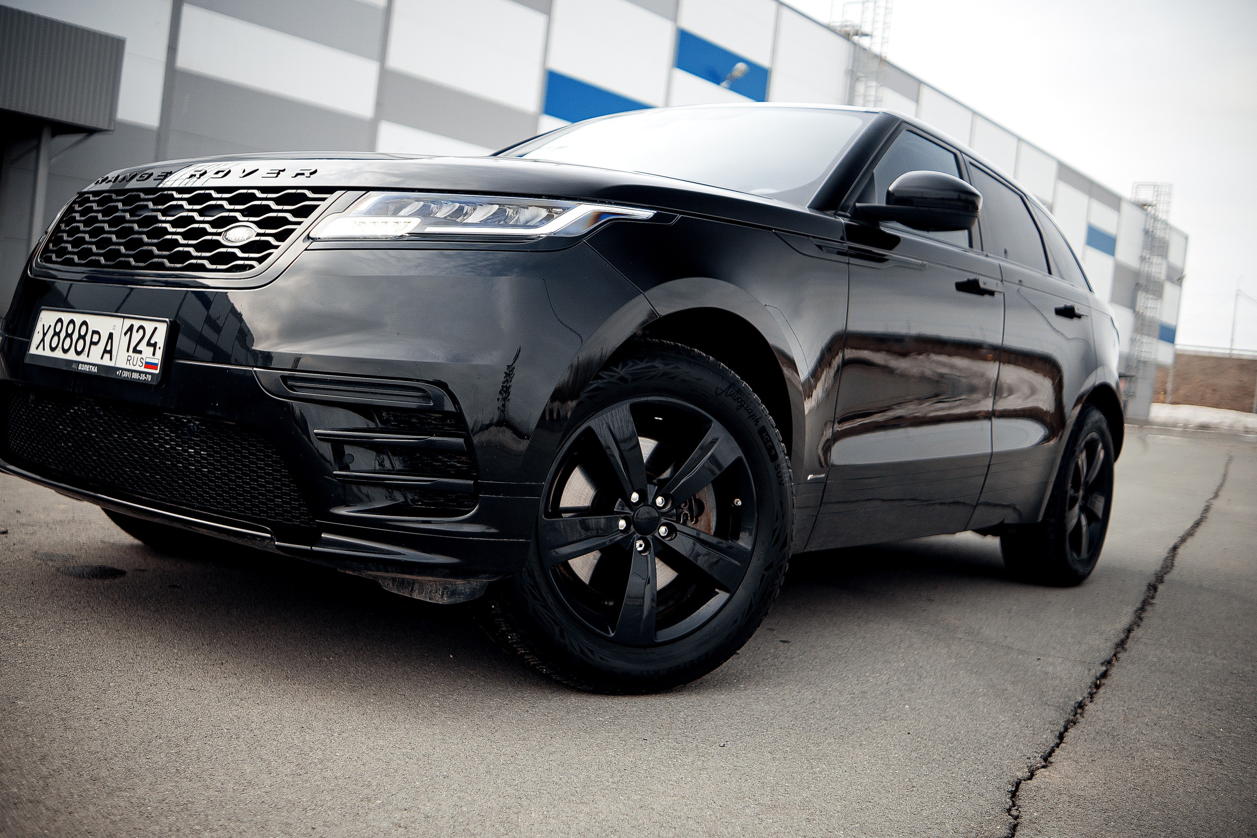 RANGE ROVER VELAR. Фотограф в Новосибирске Владислав Унтерберг