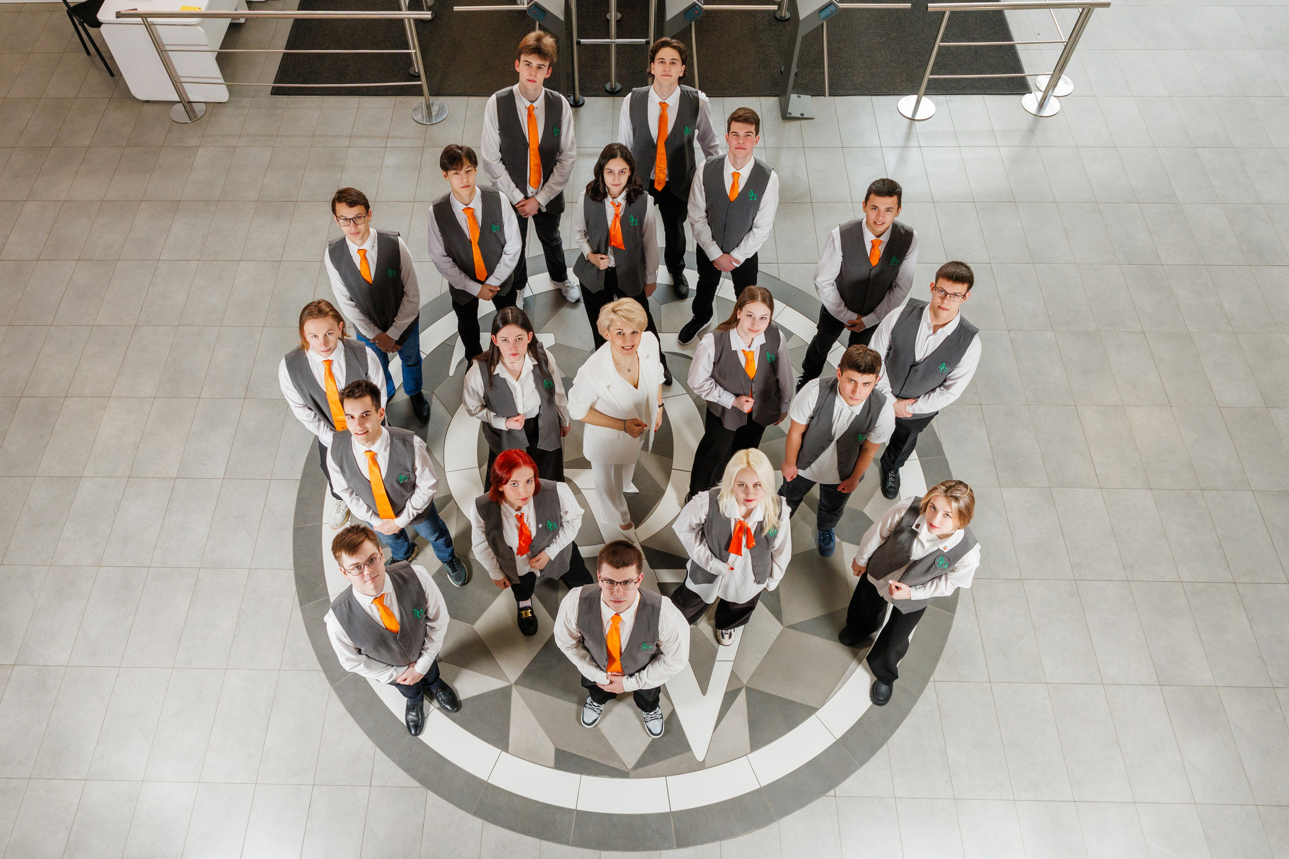 ФОТОКНИГИ от 990 рублей |. Выпускные альбомы Красноярск