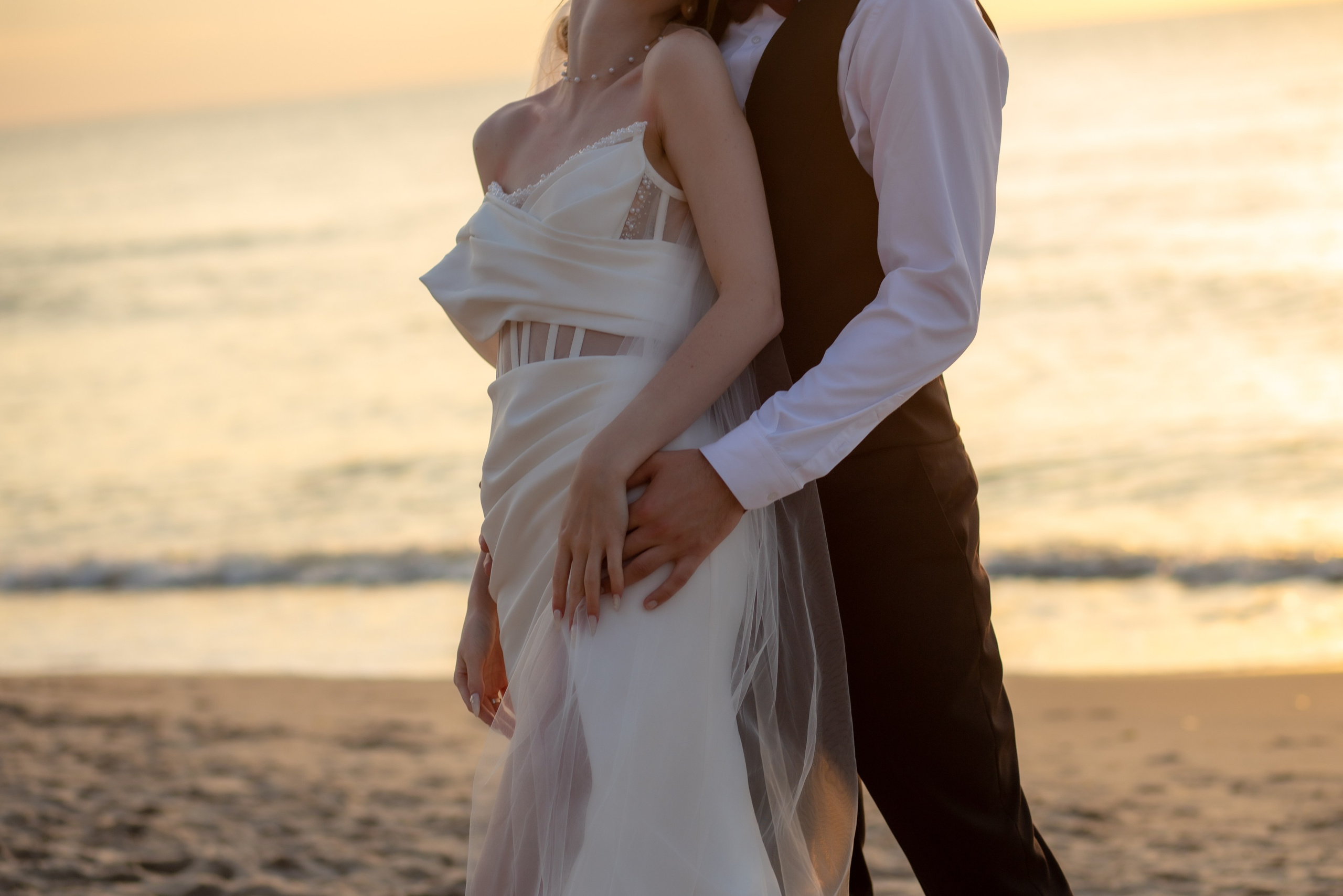 Александра и Влад. На закате. Фотограф в Калининграде Решетникова Алина