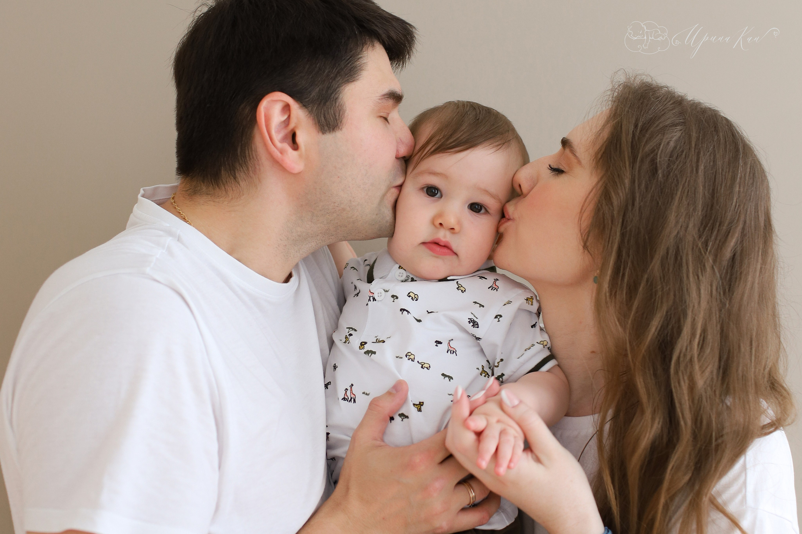 Семейные фотосессии с детьми. Ирина Кан Фотограф новорожденных в Екатеринбурге