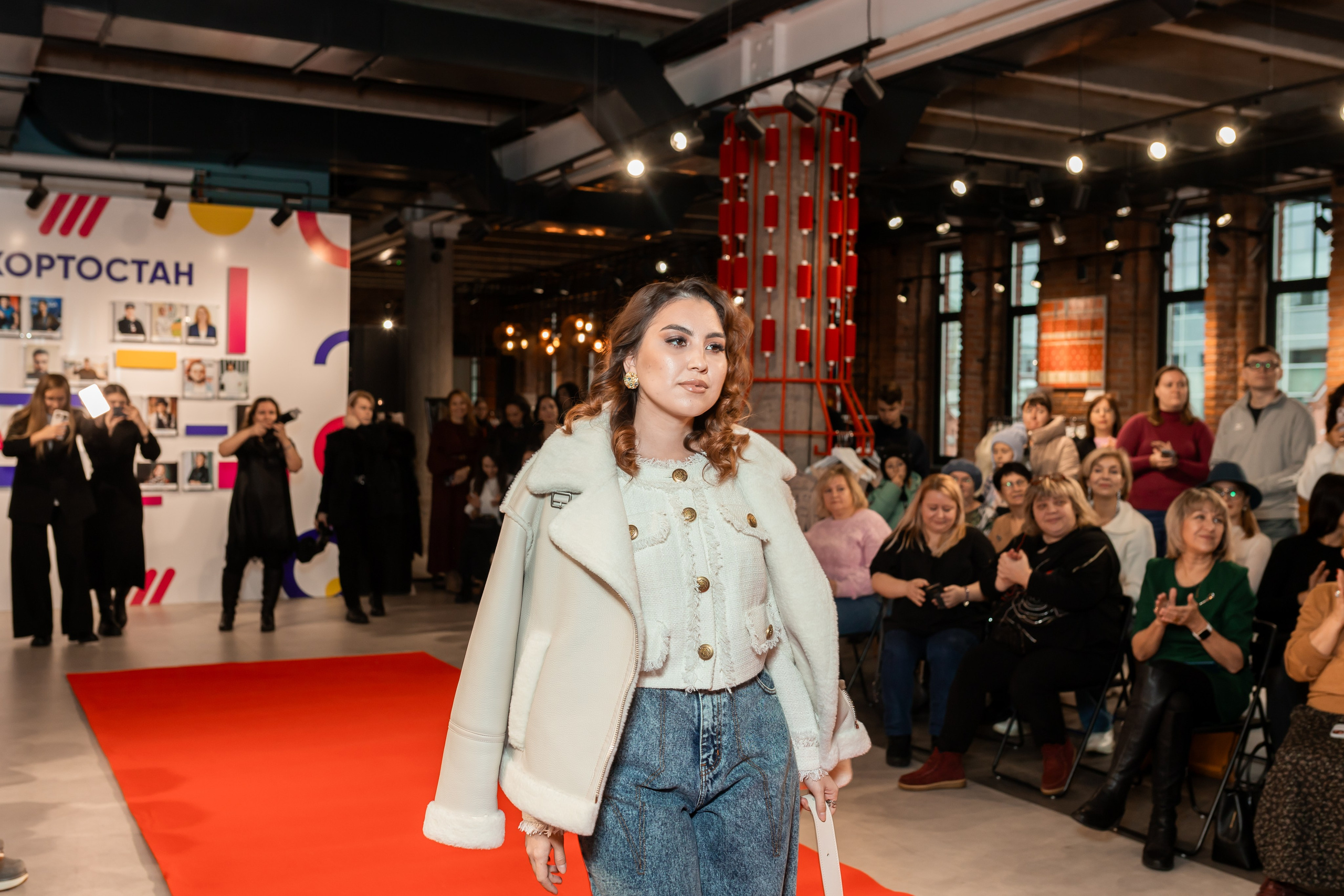 Показ проекта Super woman. Марина Шаймухаметова. Фотограф в Уфе