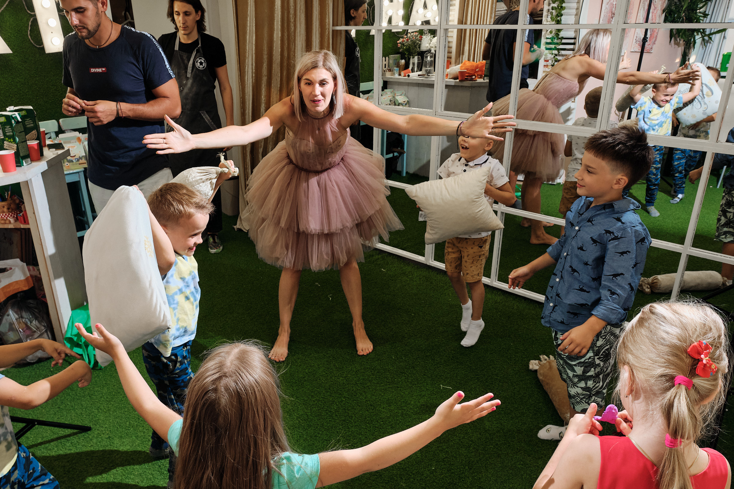 Детский день рождения. Софе 6 лет. Профессиональный фотограф в Екатеринбурге Юра Сахар