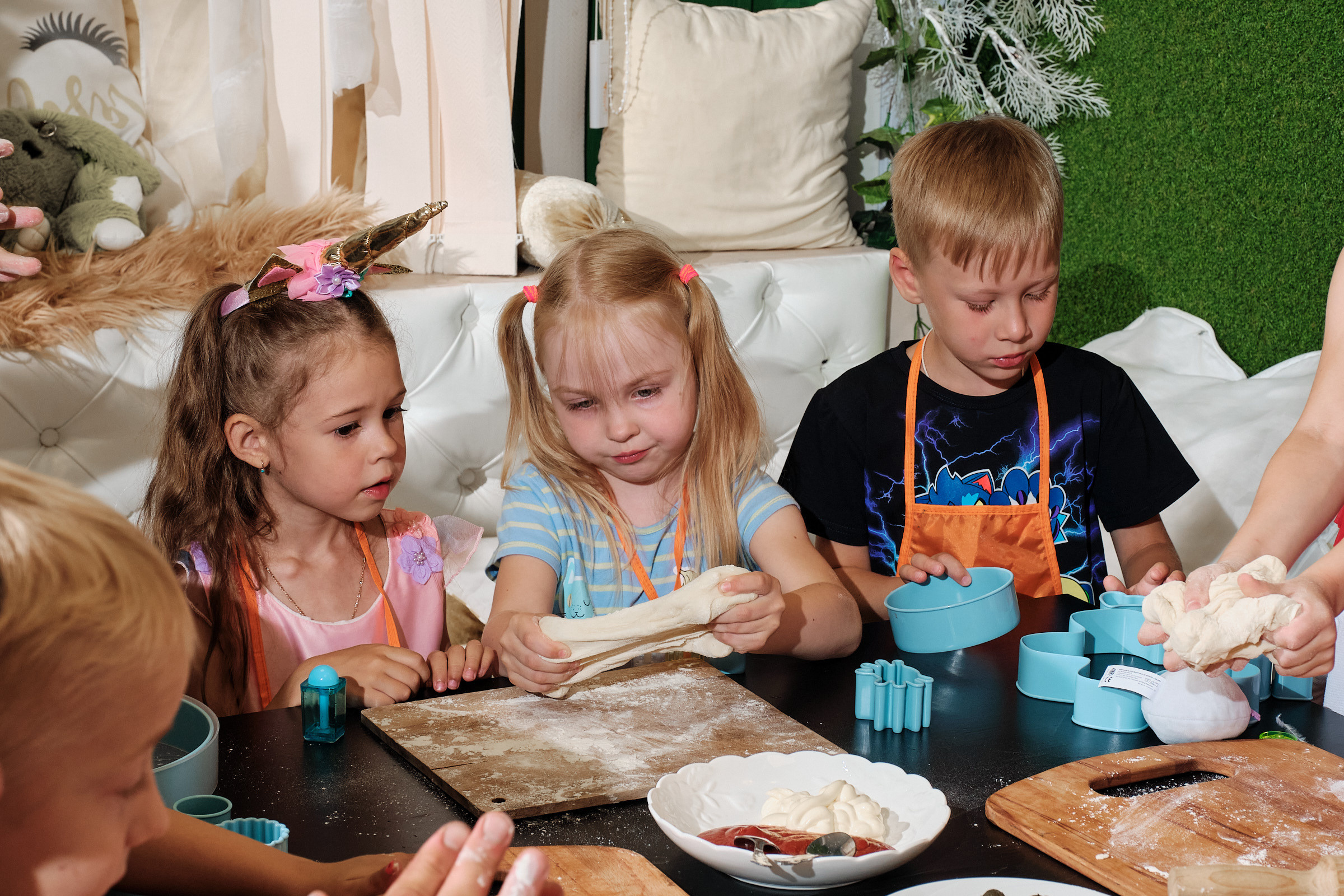 Детский день рождения. Софе 6 лет. Профессиональный фотограф в Екатеринбурге Юра Сахар