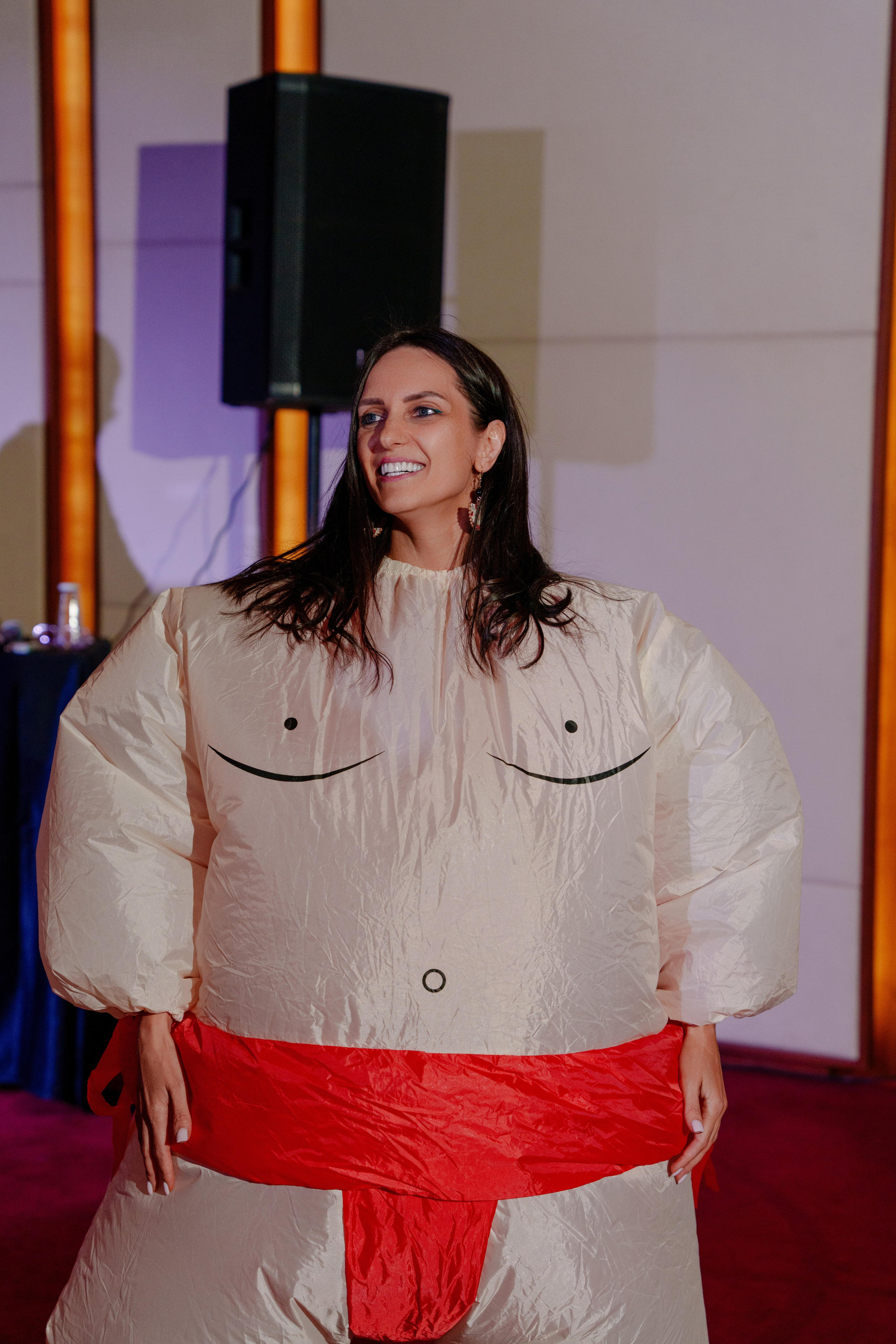 Репортажный фотограф на день рождения в ресторане KAI. Репортажный фотограф Москва Сергей Дружинин