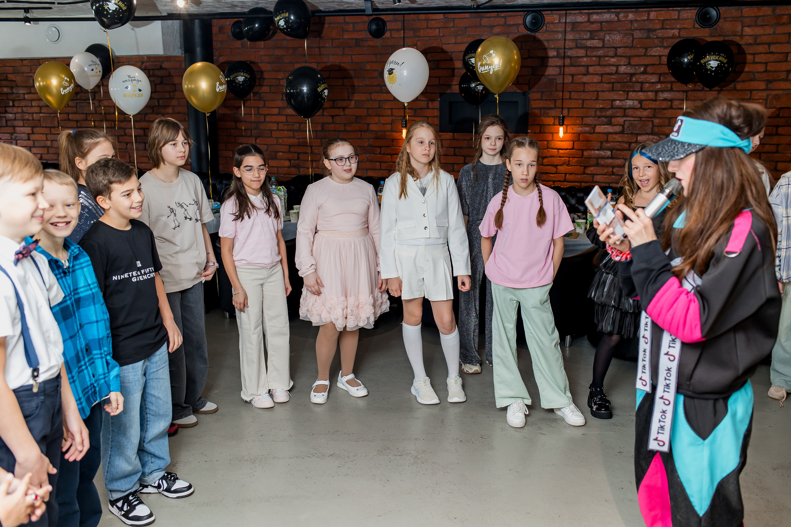 Выпускной 4 класс. Фотограф в Москве Авдеева Мария