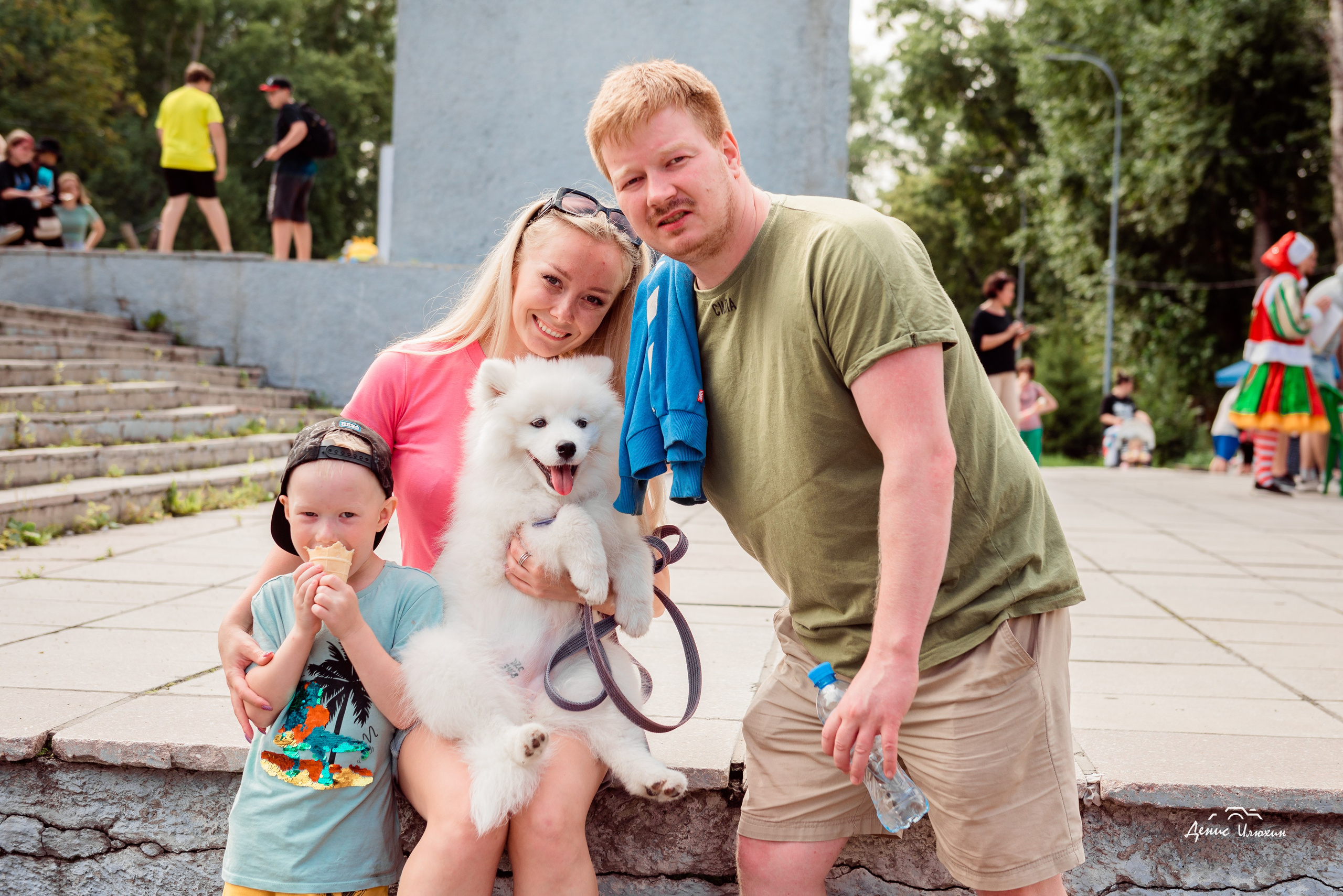 Краски Холи в Комсомольском Парке 2023. Детский фотограф, семейный фотограф и репортажи в Кемерово