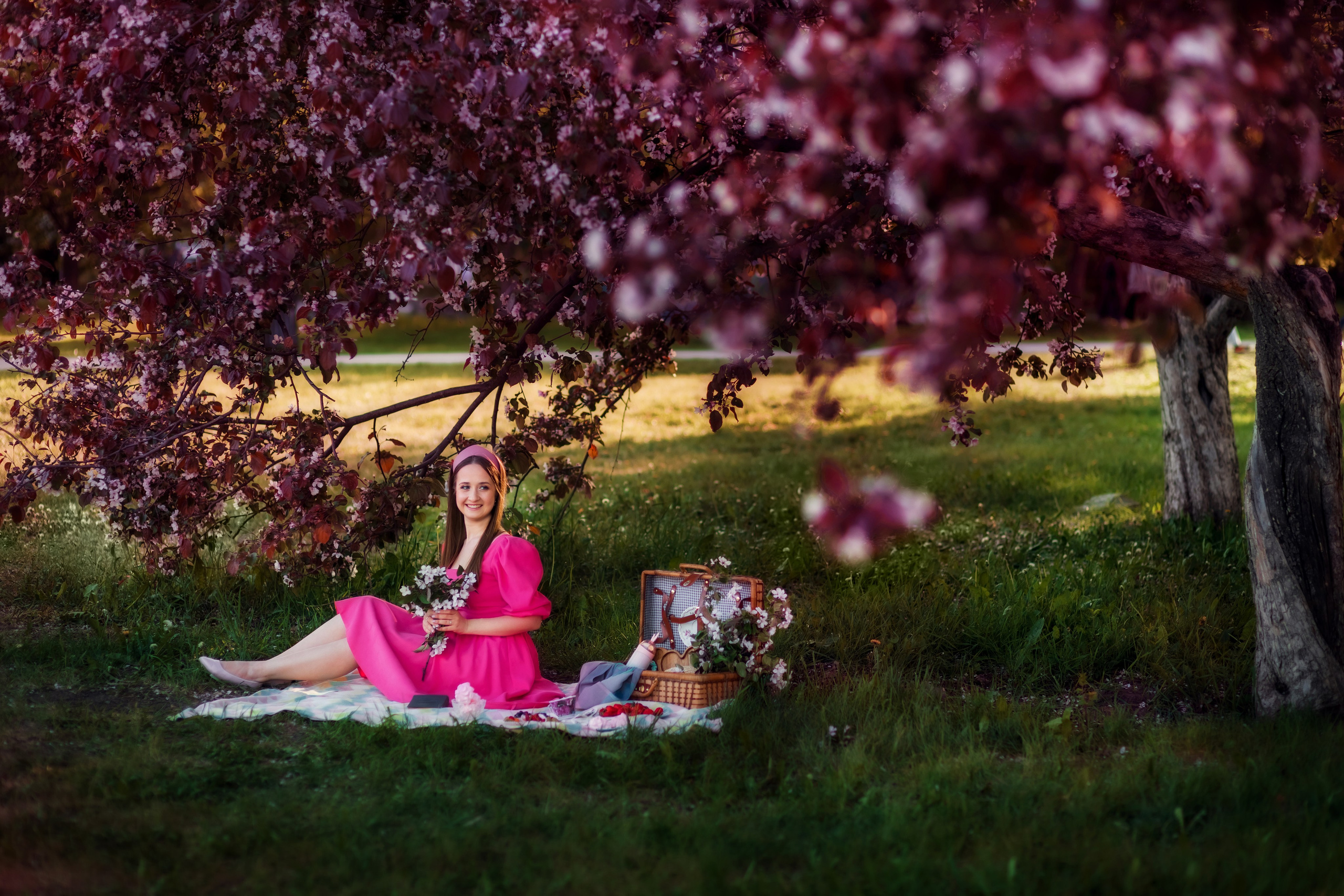 Алёна. Фотосессия в яблонях. Семейный и детский фотограф в Екатеринбурге Оксана Пипкина