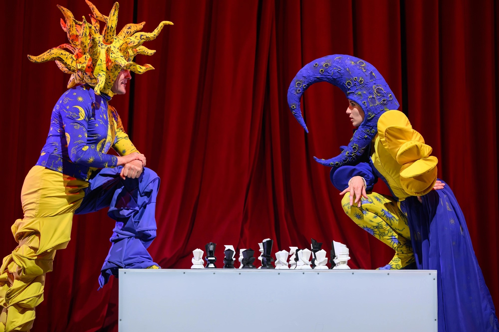 Театральный костюм. Пошив театральных и сценических костюмов в СПб