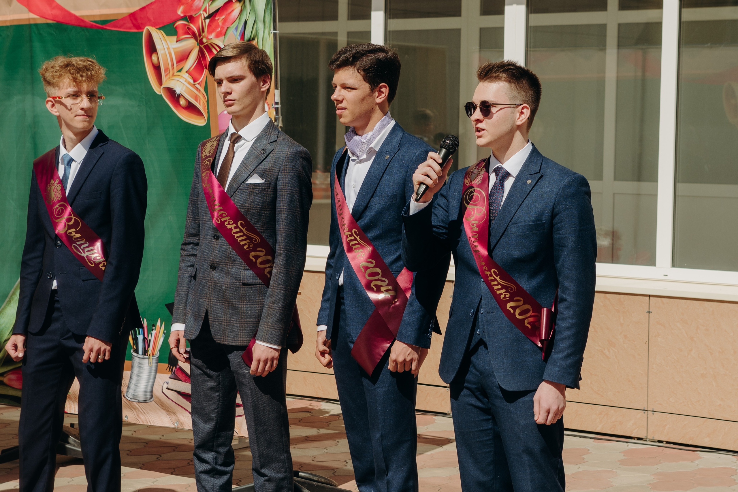 Последний звонок 2024. Фотограф Софа Самара