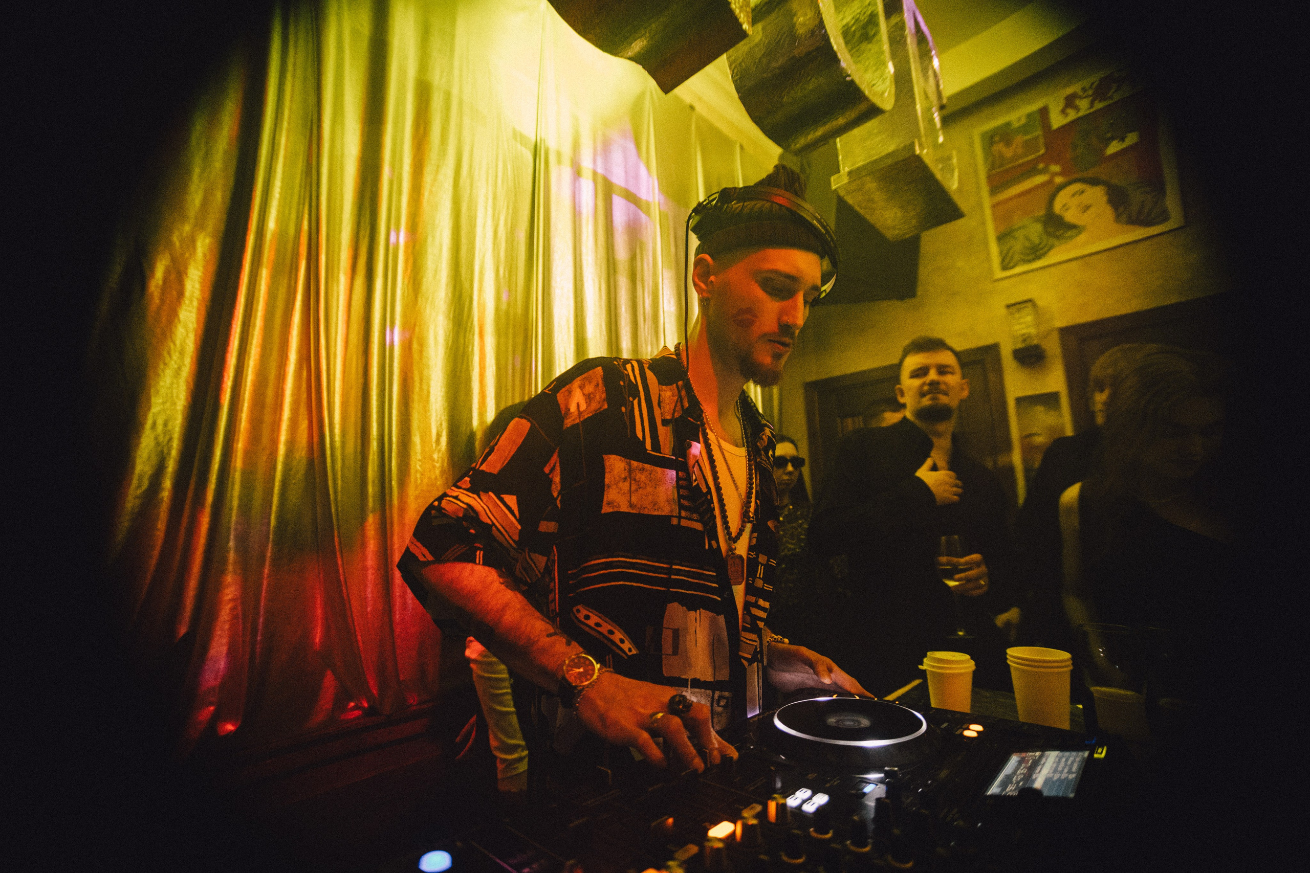 VOGUE BAL 14.02. Фотограф Егор Огородов