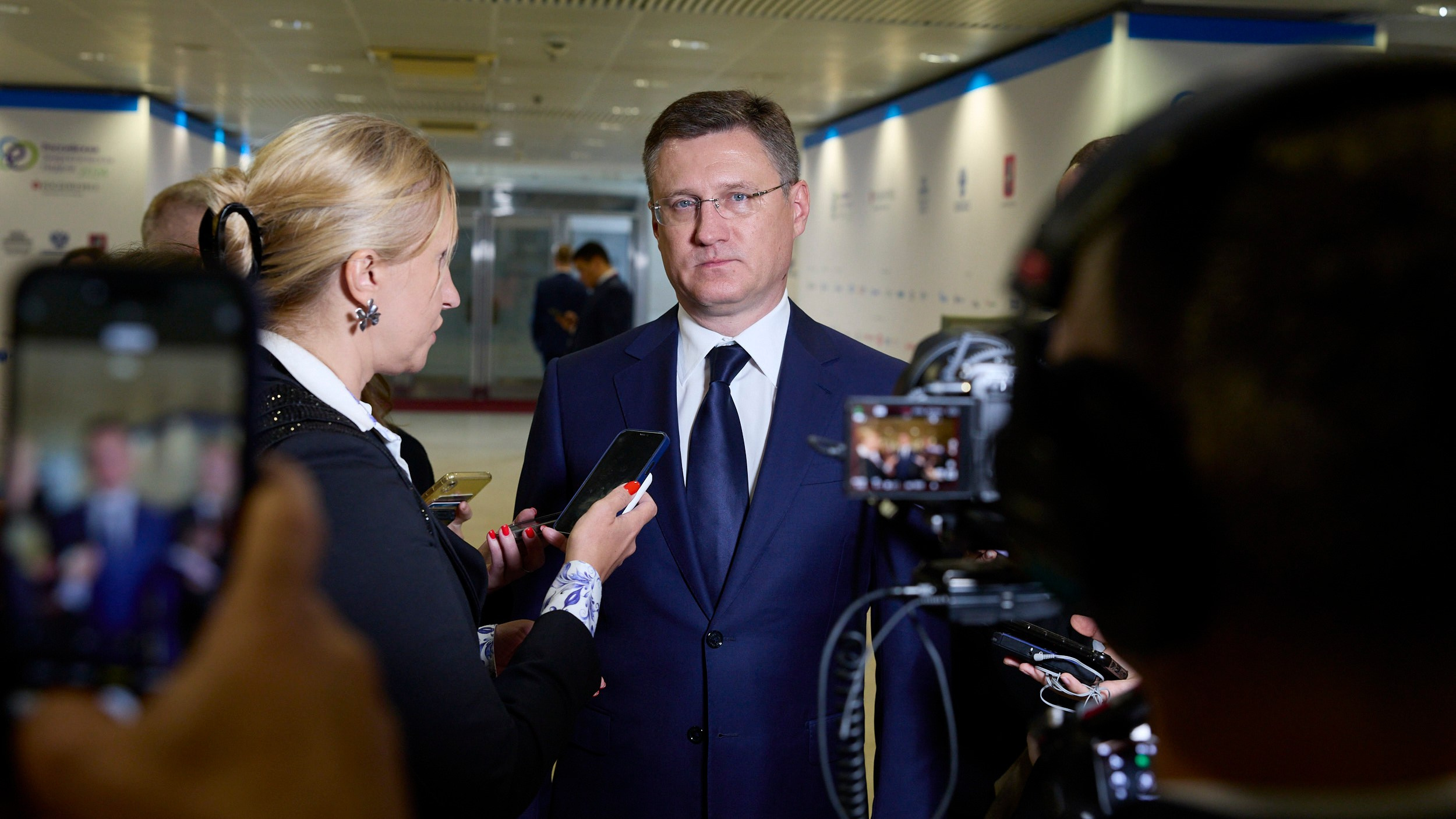 Политика. Егор Тутубалин