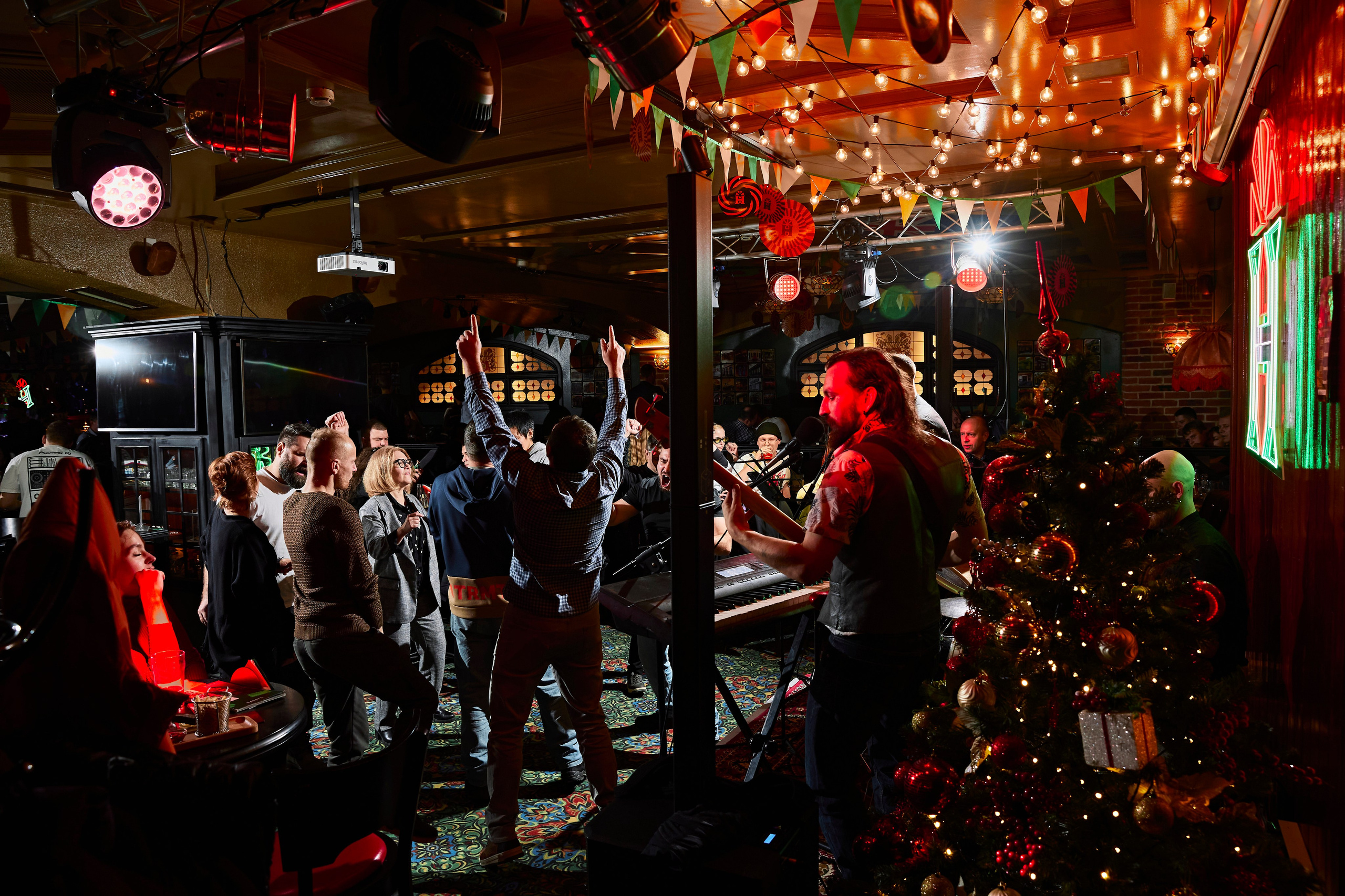 Новогодние выходные в Harat’s pub. Фотограф Александра Иванова