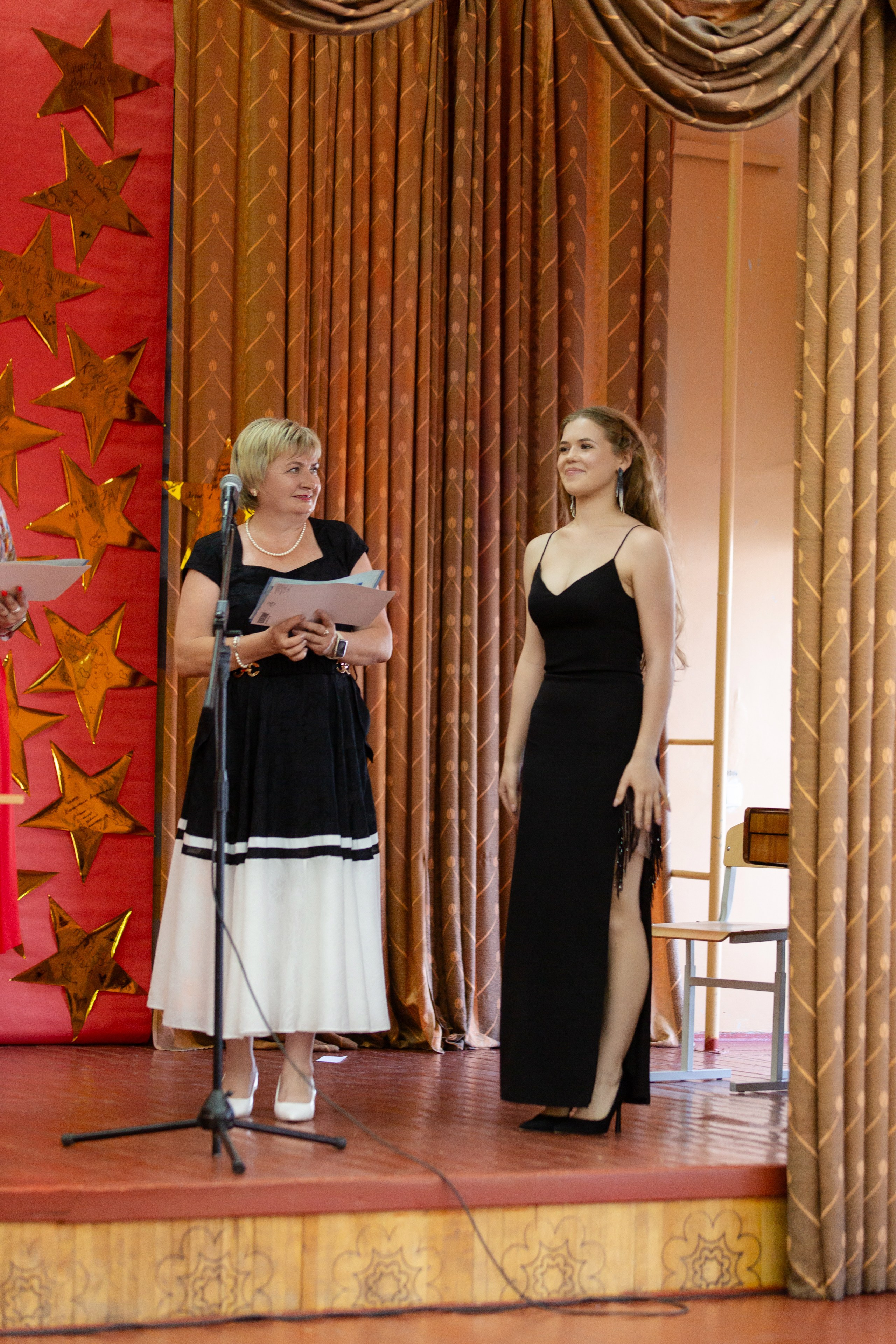 ВРУЧЕНИЕ ДИПЛОМОВ 9 ШКОЛА 2024 г. ТВОЙ АЛЬБОМ / ТВОИ ПРАВИЛА