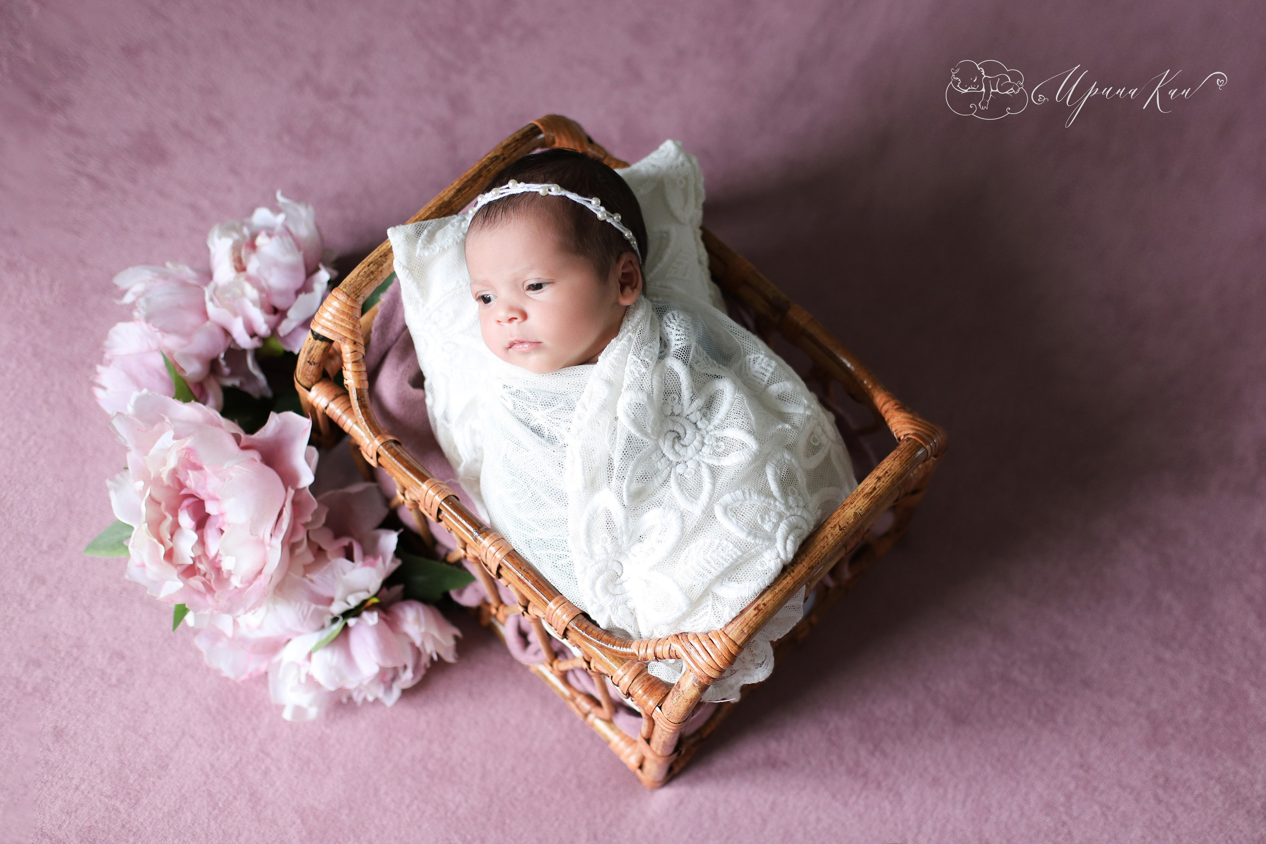 Новорожденная фотосессия для девочек. Ирина Кан Фотограф новорожденных в Екатеринбурге