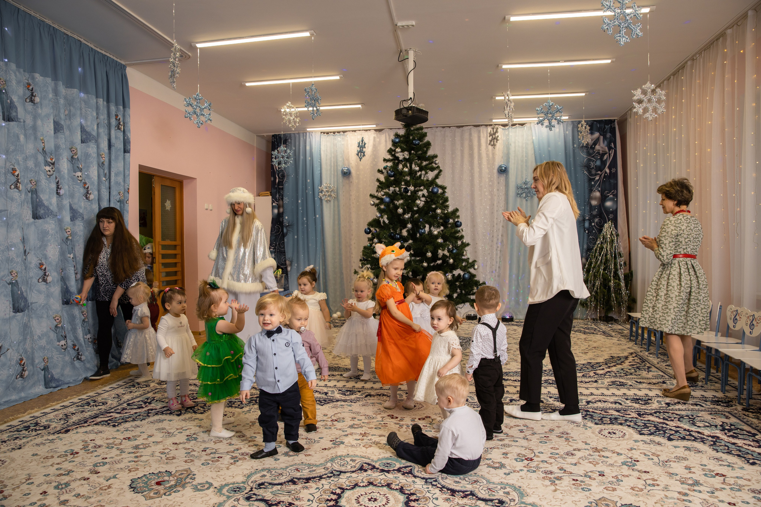 Новогодний утренник Успех. Фотограф в Железнодорожном и Балашихе