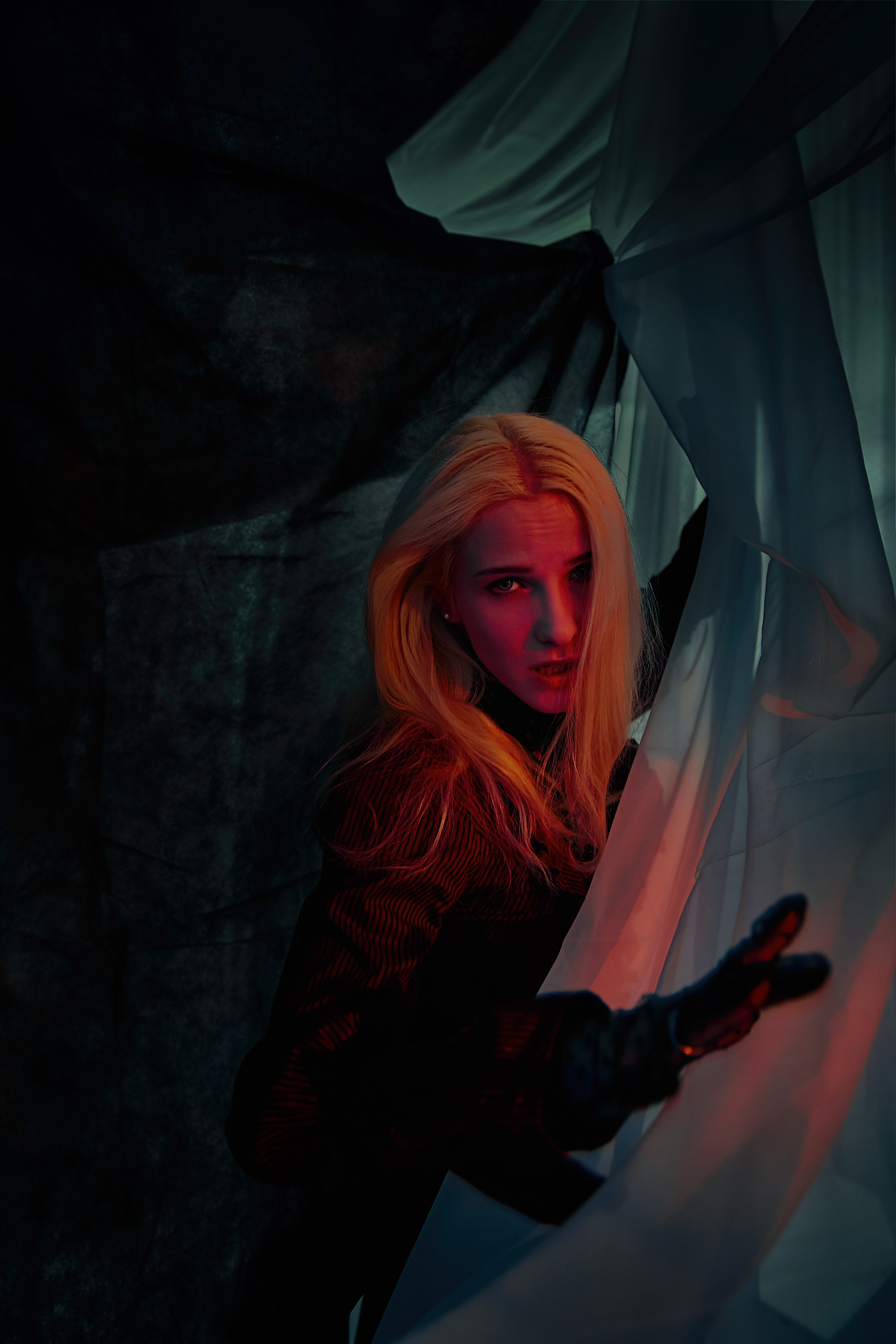 Фотосессия мрачной леди. Рекламный фотограф Санкт-Петербург Катерина Мишкель