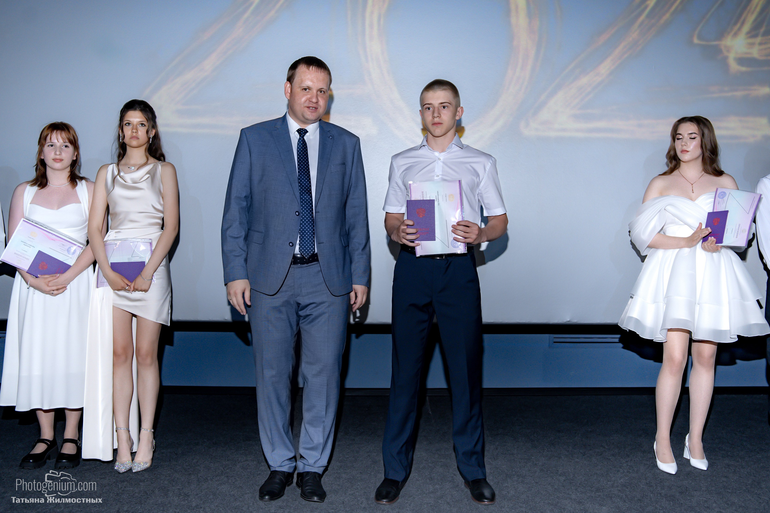 Выпускной 9"Д» класс школа № 35. Фотограф Нижний Новгород Татьяна Кейод