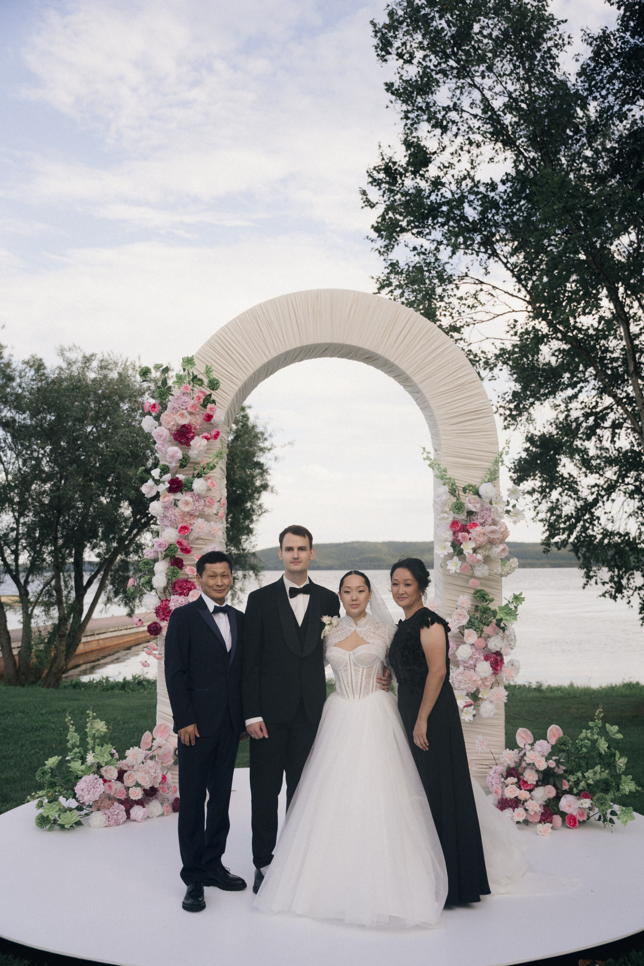 Тимур и Юми. Фотограф Сахалин Ксения Ризелёва