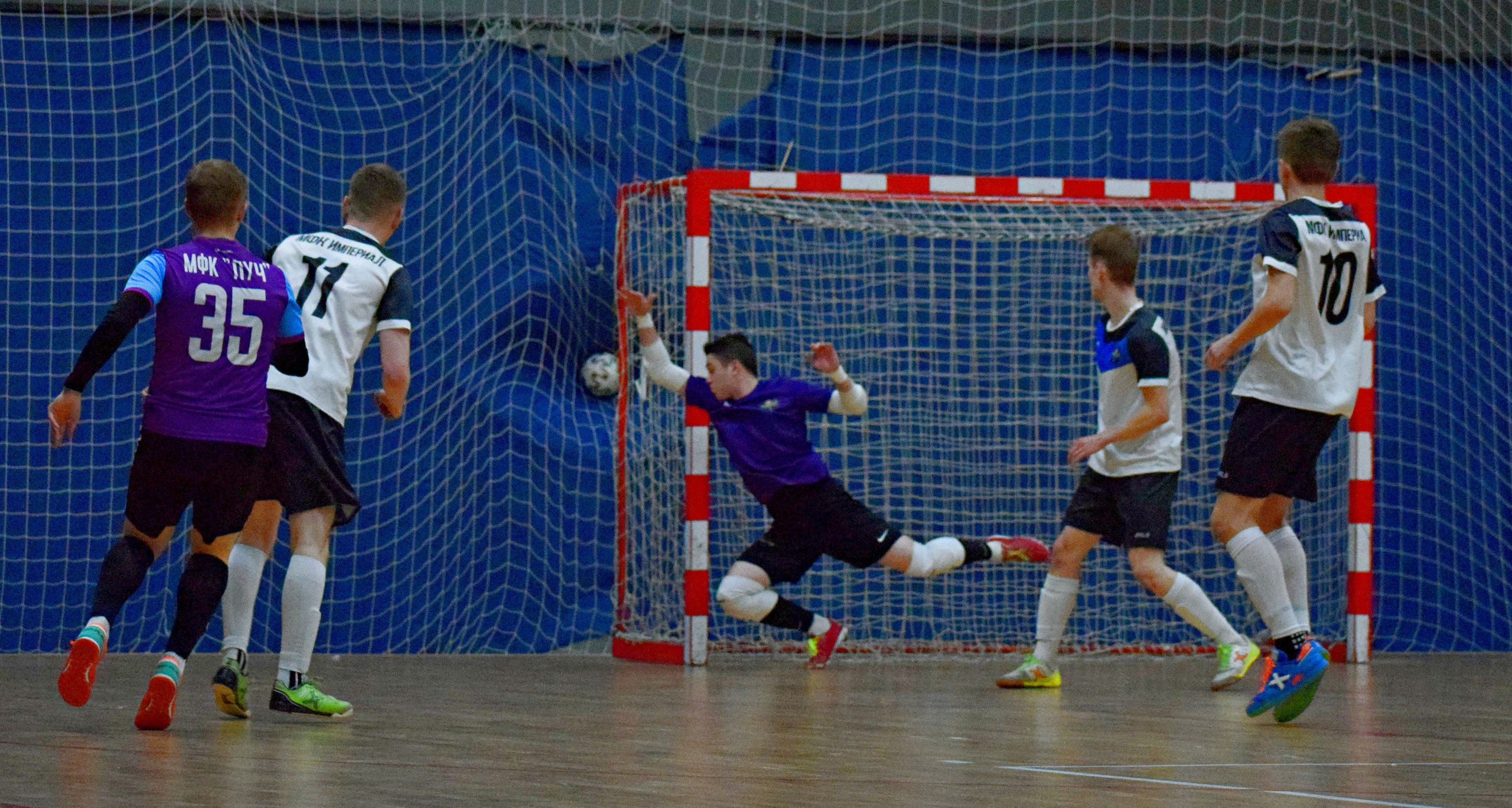 Московский чемпионат по мини-футболу. «Фотографии в журналах: максимум жизнеподобия, минимум жизни. "