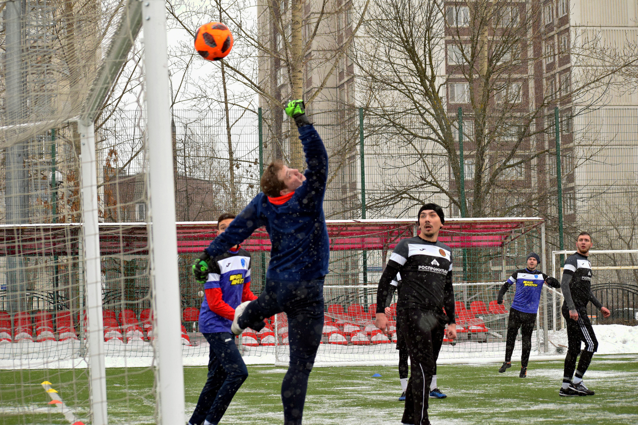 ЛФЛ|Любительская футбольная лига Москвы. «Фотографии в журналах: максимум жизнеподобия, минимум жизни. "