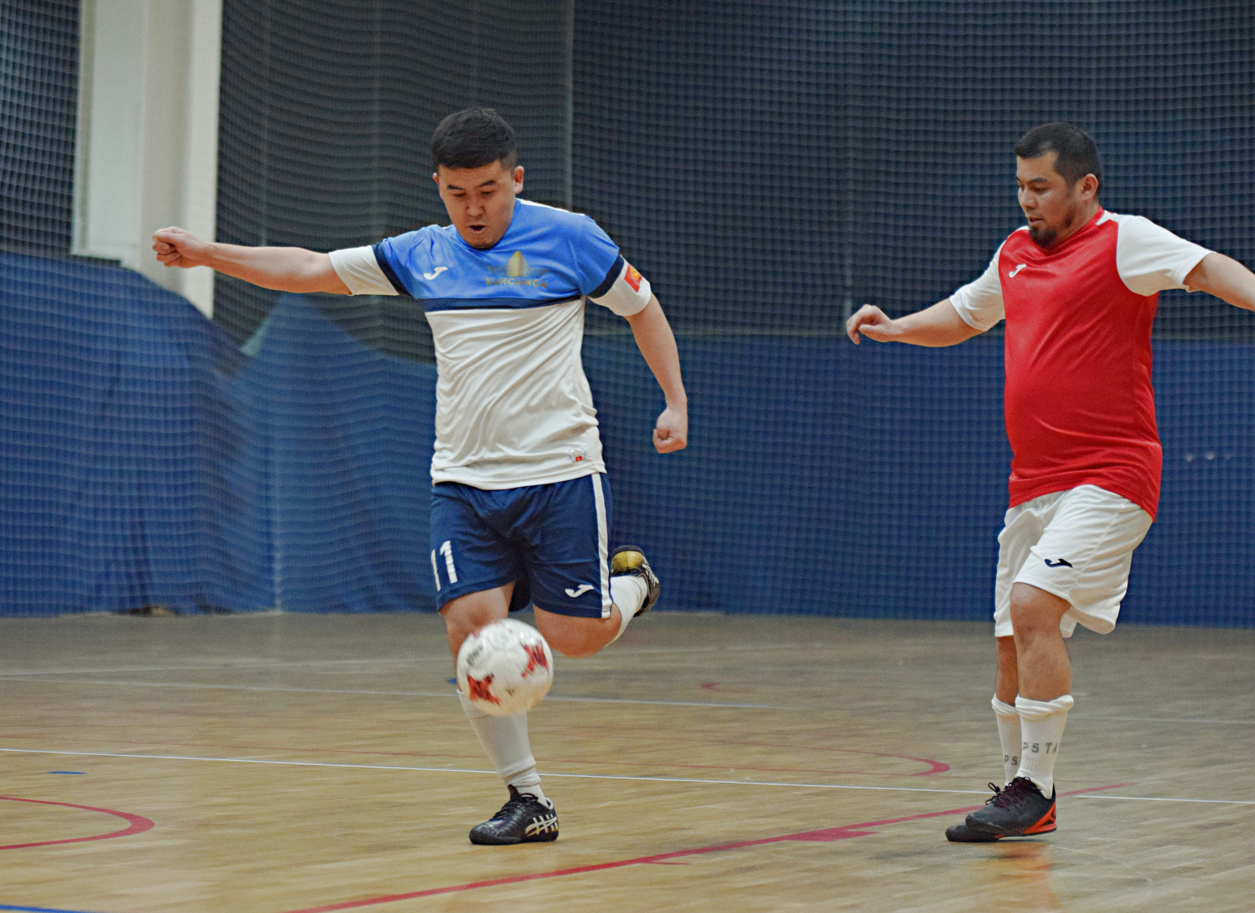 ИМФЛ | Интернациональная Мини-Футбольная Лига. «Фотографии в журналах: максимум жизнеподобия, минимум жизни. "