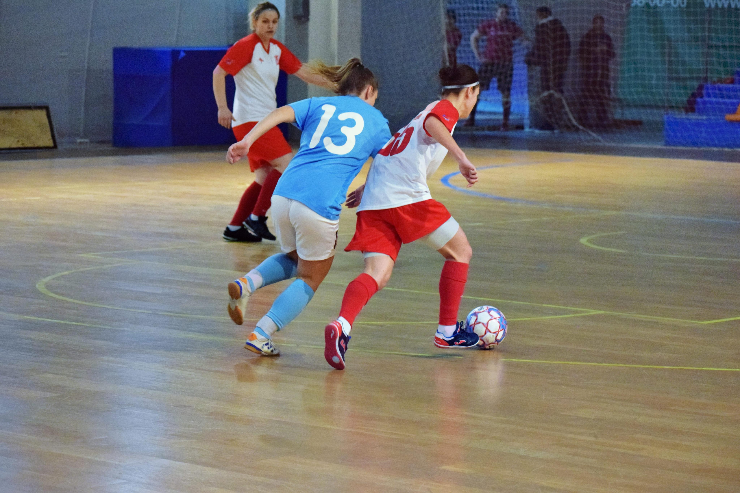 Московский чемпионат по мини-футболу. «Фотографии в журналах: максимум жизнеподобия, минимум жизни. "