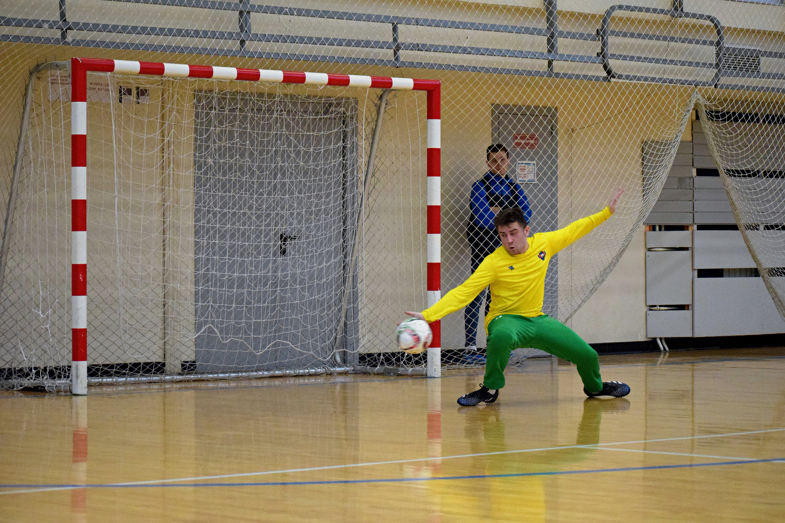 НМЛ|Национальная мини-футбольная лига Москвы. «Фотографии в журналах: максимум жизнеподобия, минимум жизни. "