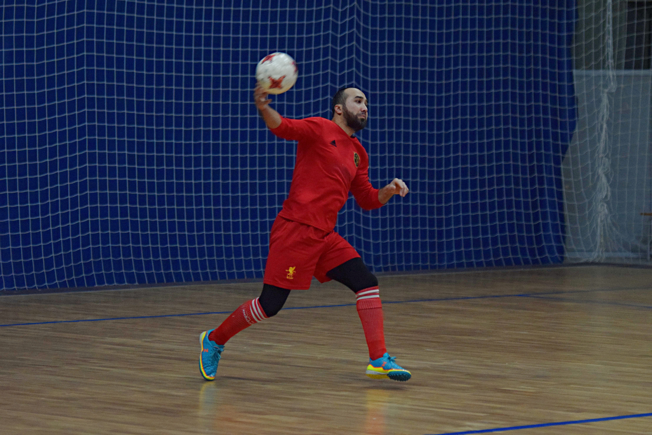 ИМФЛ | Интернациональная Мини-Футбольная Лига. «Фотографии в журналах: максимум жизнеподобия, минимум жизни. "