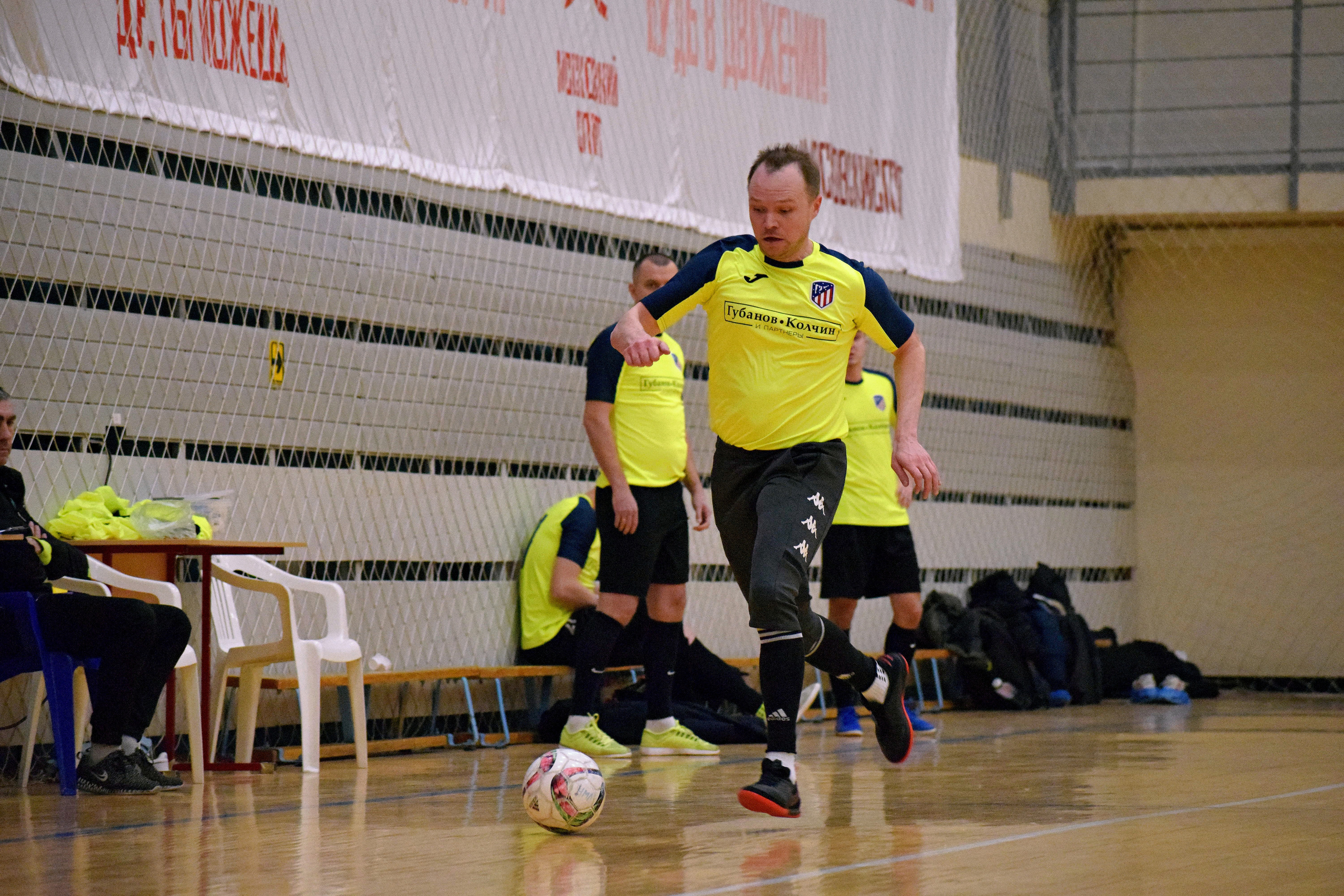 НМЛ|Национальная мини-футбольная лига Москвы. «Фотографии в журналах: максимум жизнеподобия, минимум жизни. "