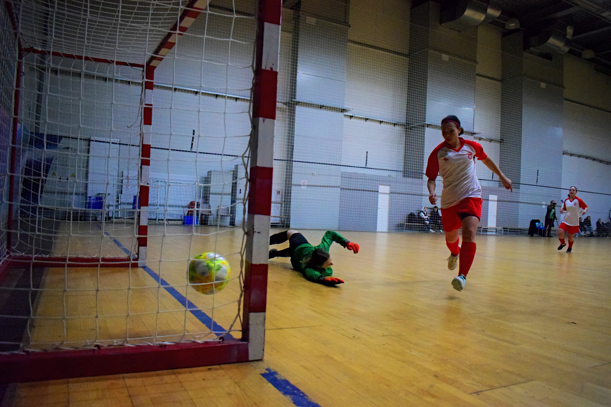 Московский чемпионат по мини-футболу. «Фотографии в журналах: максимум жизнеподобия, минимум жизни. "