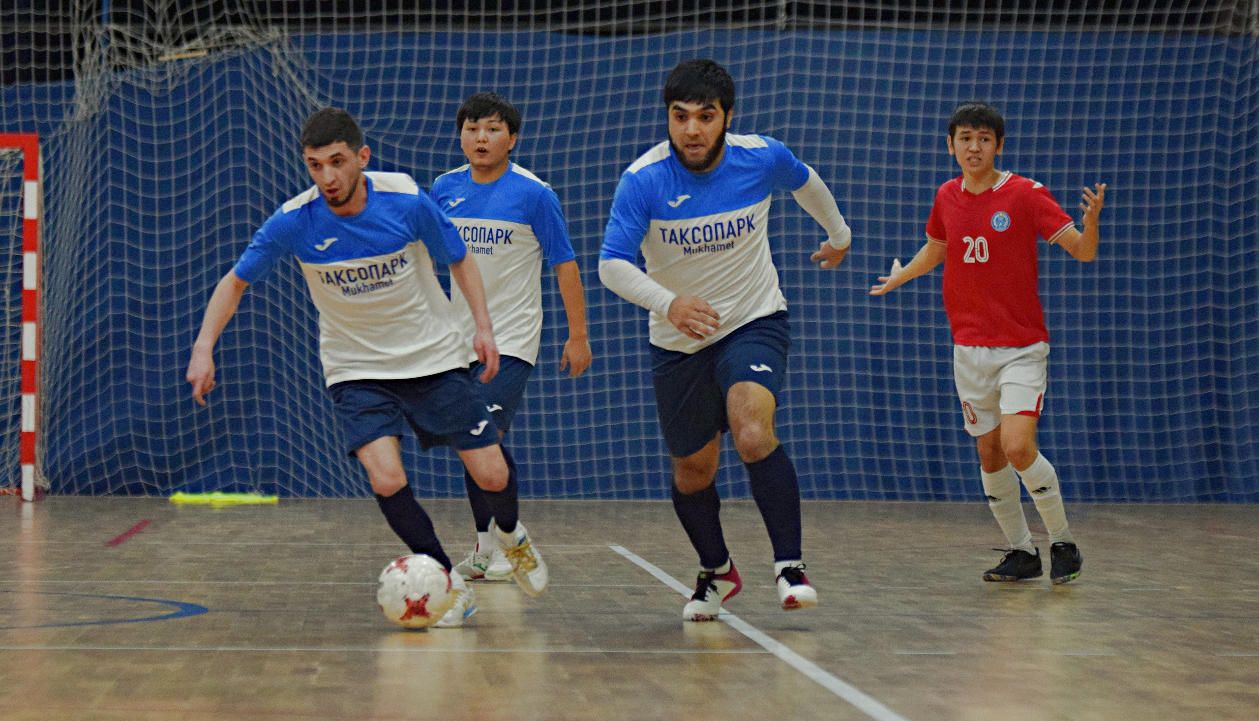 ИМФЛ | Интернациональная Мини-Футбольная Лига. «Фотографии в журналах: максимум жизнеподобия, минимум жизни. "