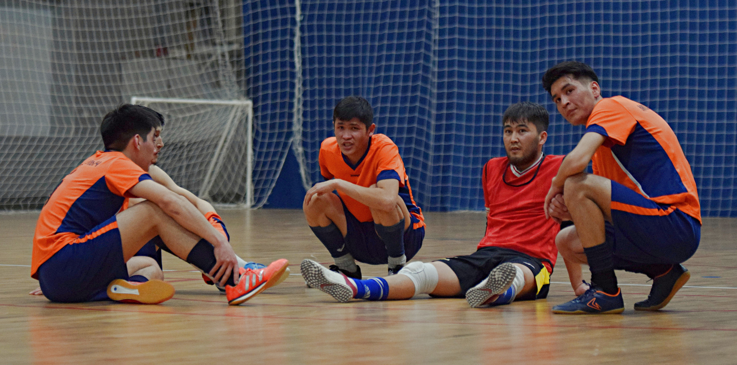 ИМФЛ | Интернациональная Мини-Футбольная Лига. «Фотографии в журналах: максимум жизнеподобия, минимум жизни. "