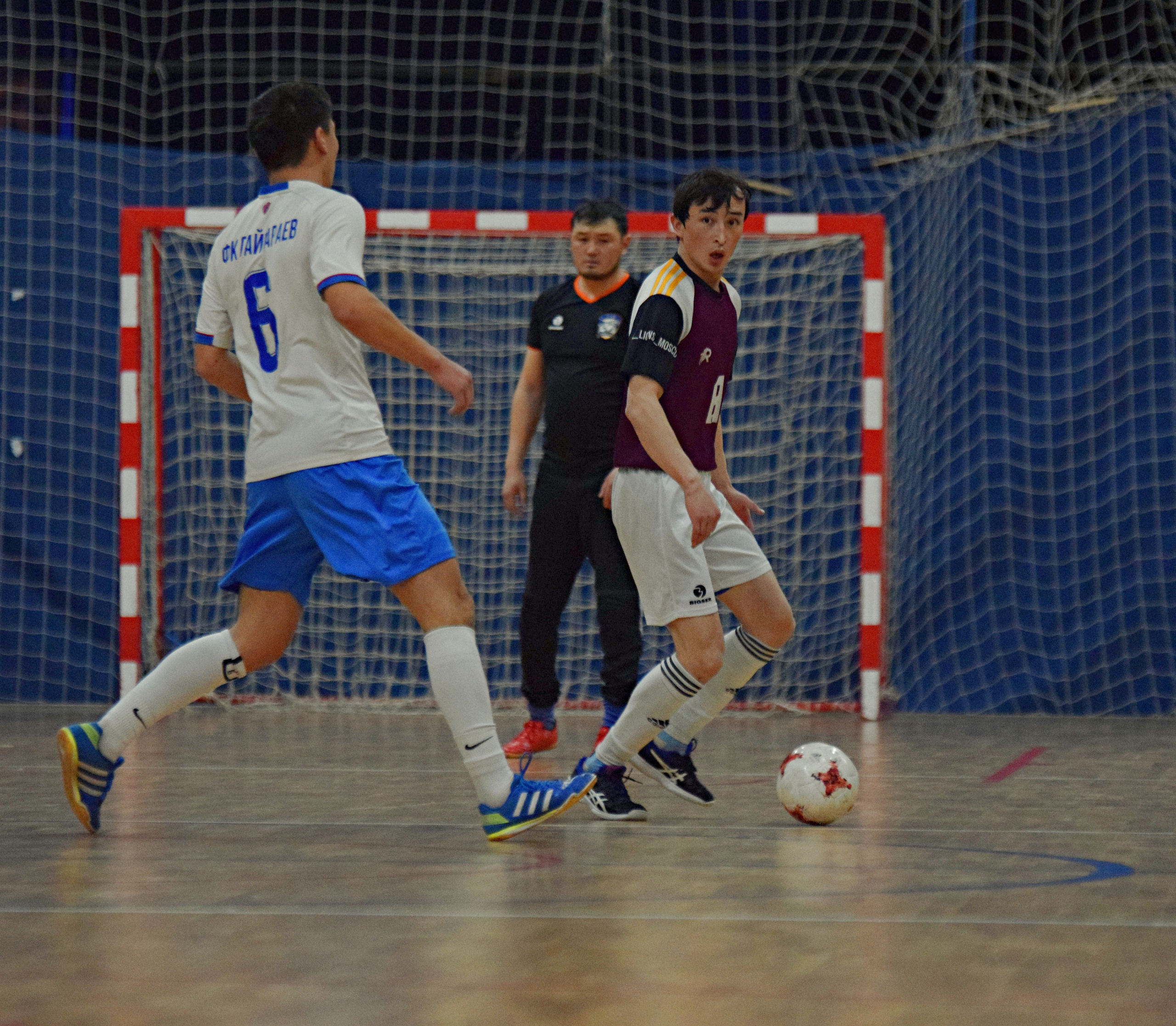 ИМФЛ | Интернациональная Мини-Футбольная Лига. «Фотографии в журналах: максимум жизнеподобия, минимум жизни. "