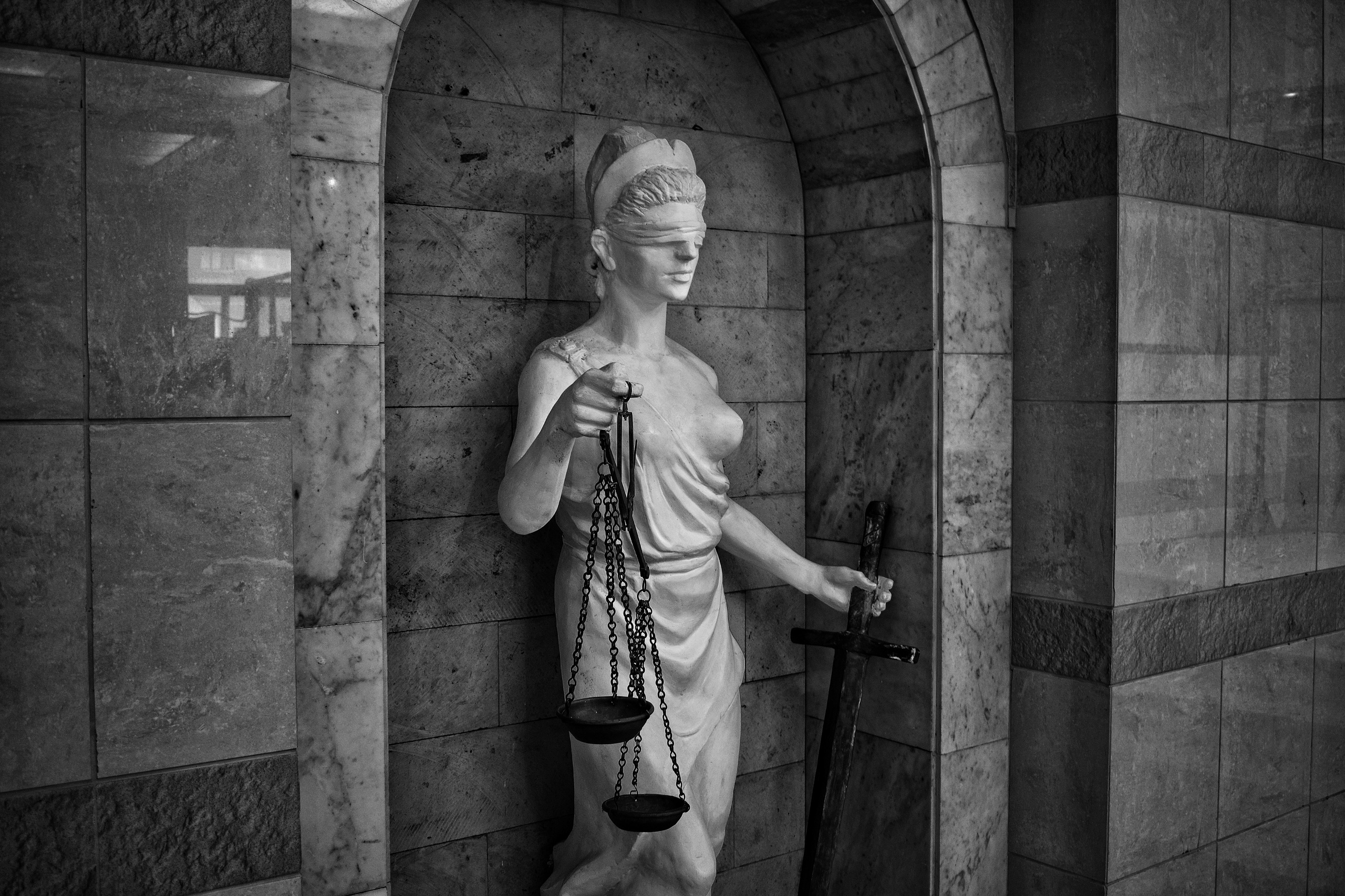 Уличные фотографии. «Фотографии в журналах: максимум жизнеподобия, минимум жизни. "