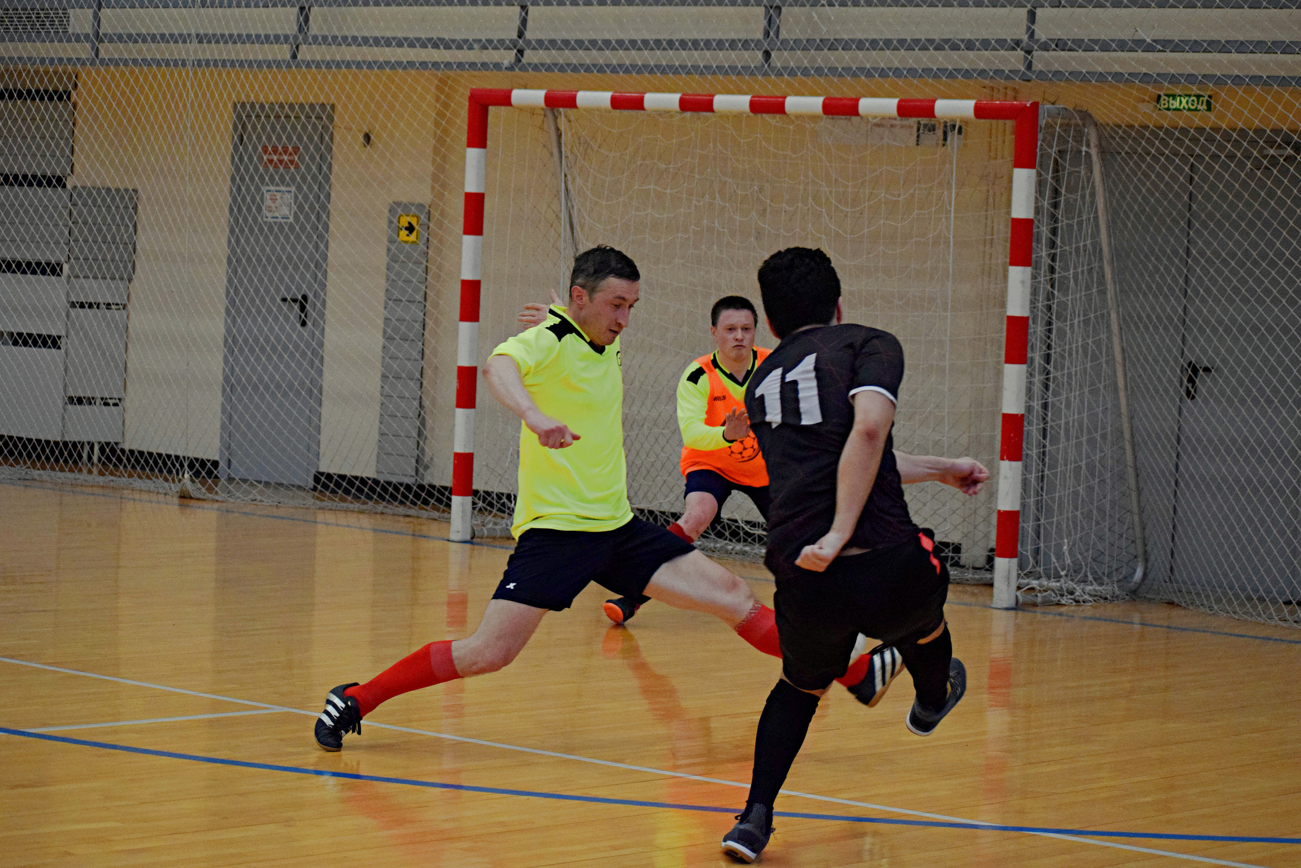 НМЛ|Национальная мини-футбольная лига Москвы. «Фотографии в журналах: максимум жизнеподобия, минимум жизни. "