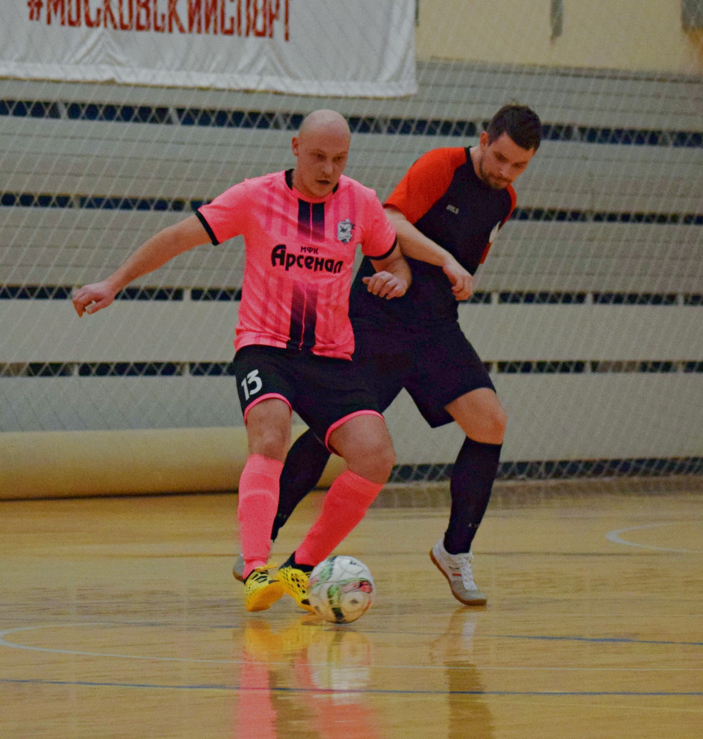 НМЛ|Национальная мини-футбольная лига Москвы. «Фотографии в журналах: максимум жизнеподобия, минимум жизни. "