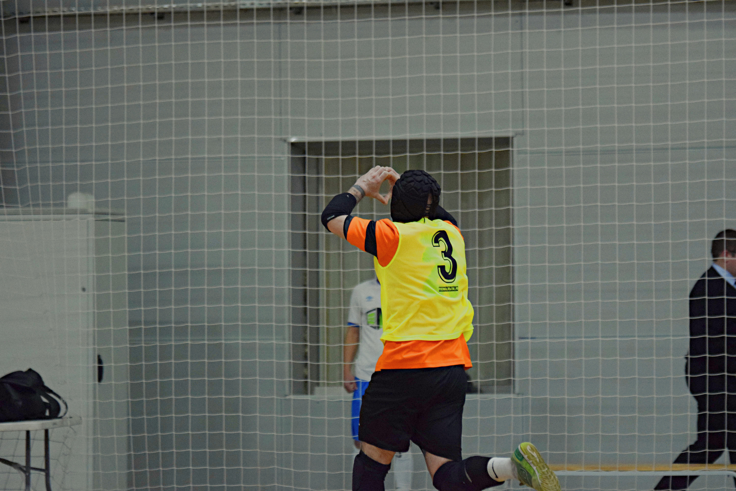 ИМФЛ | Интернациональная Мини-Футбольная Лига. «Фотографии в журналах: максимум жизнеподобия, минимум жизни. "