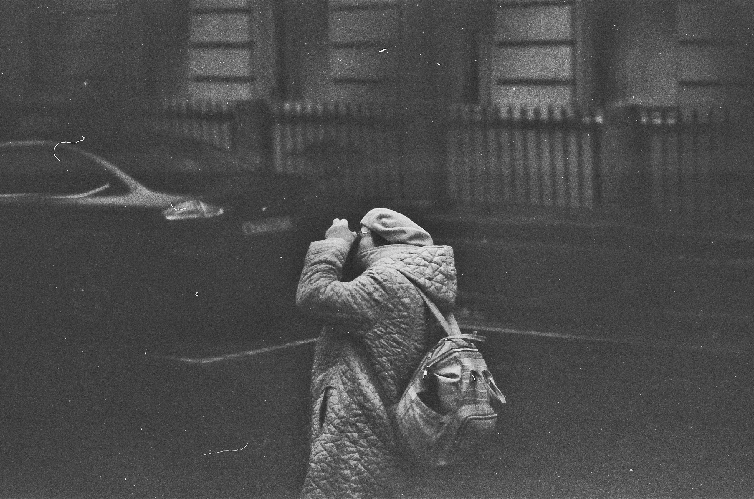 Уличные фотографии. «Фотографии в журналах: максимум жизнеподобия, минимум жизни. "