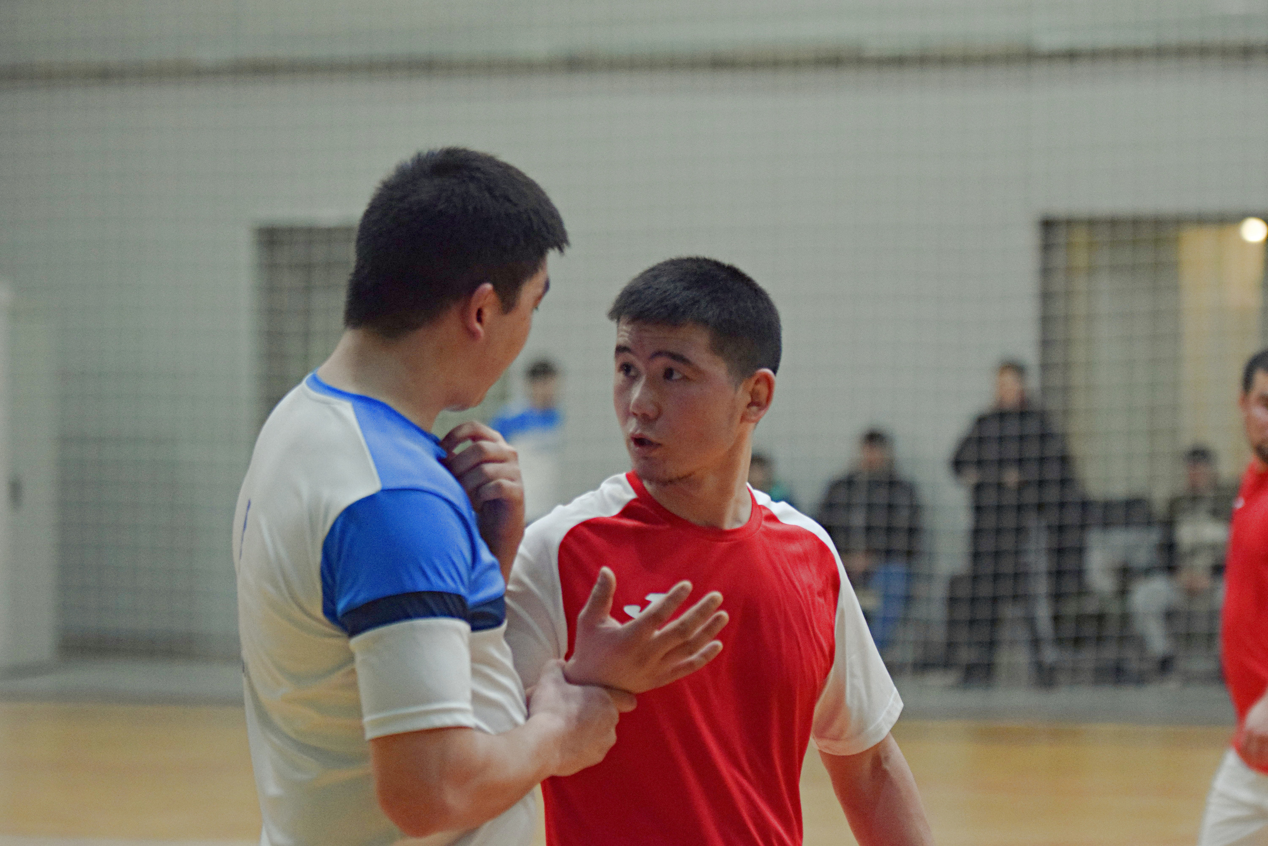 ИМФЛ | Интернациональная Мини-Футбольная Лига. «Фотографии в журналах: максимум жизнеподобия, минимум жизни. "