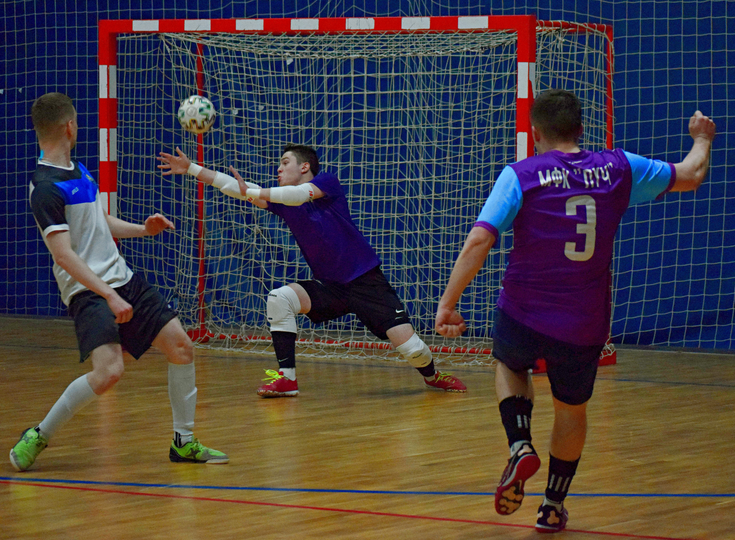 Московский чемпионат по мини-футболу. «Фотографии в журналах: максимум жизнеподобия, минимум жизни. "