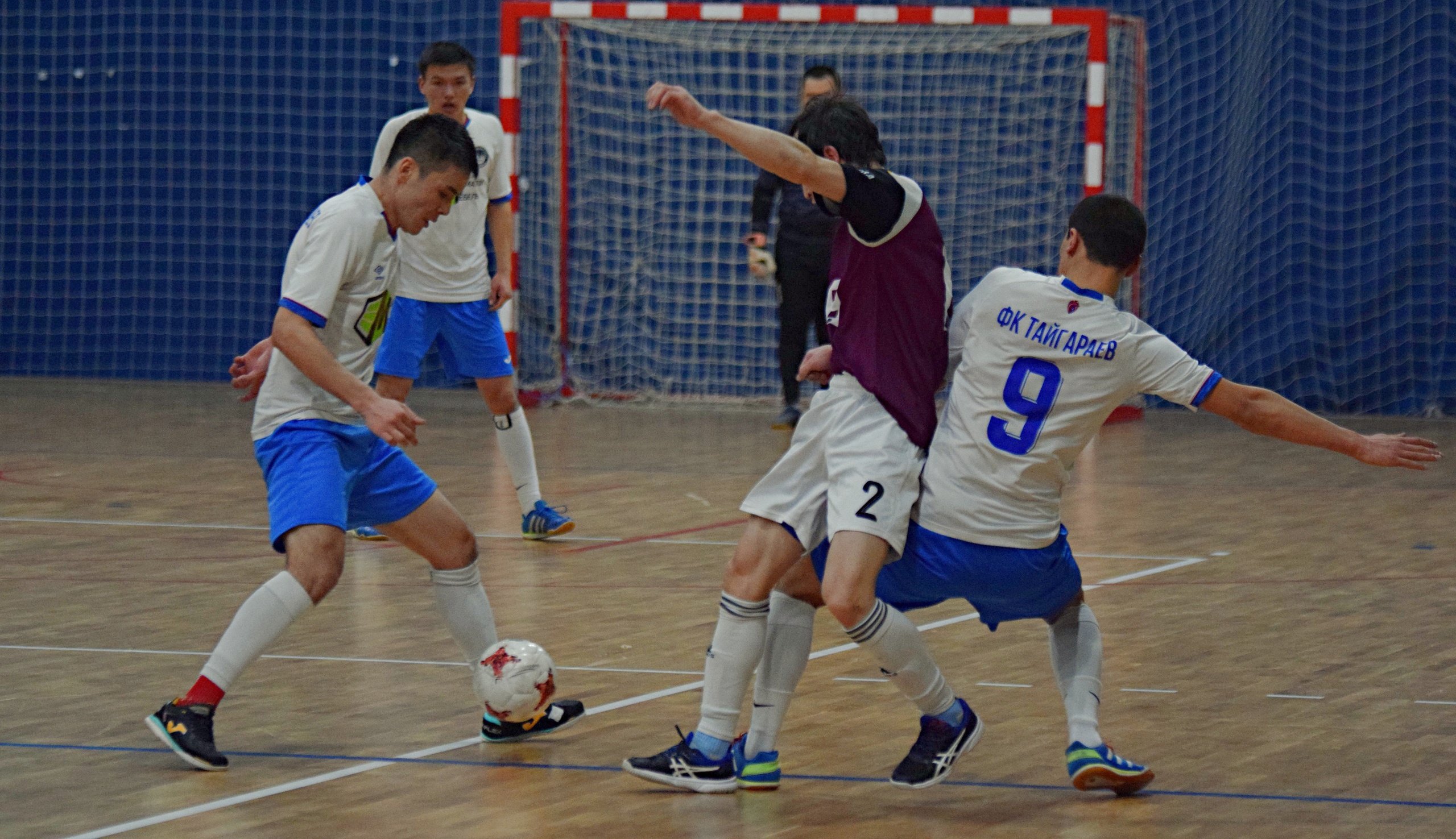 ИМФЛ | Интернациональная Мини-Футбольная Лига. «Фотографии в журналах: максимум жизнеподобия, минимум жизни. "