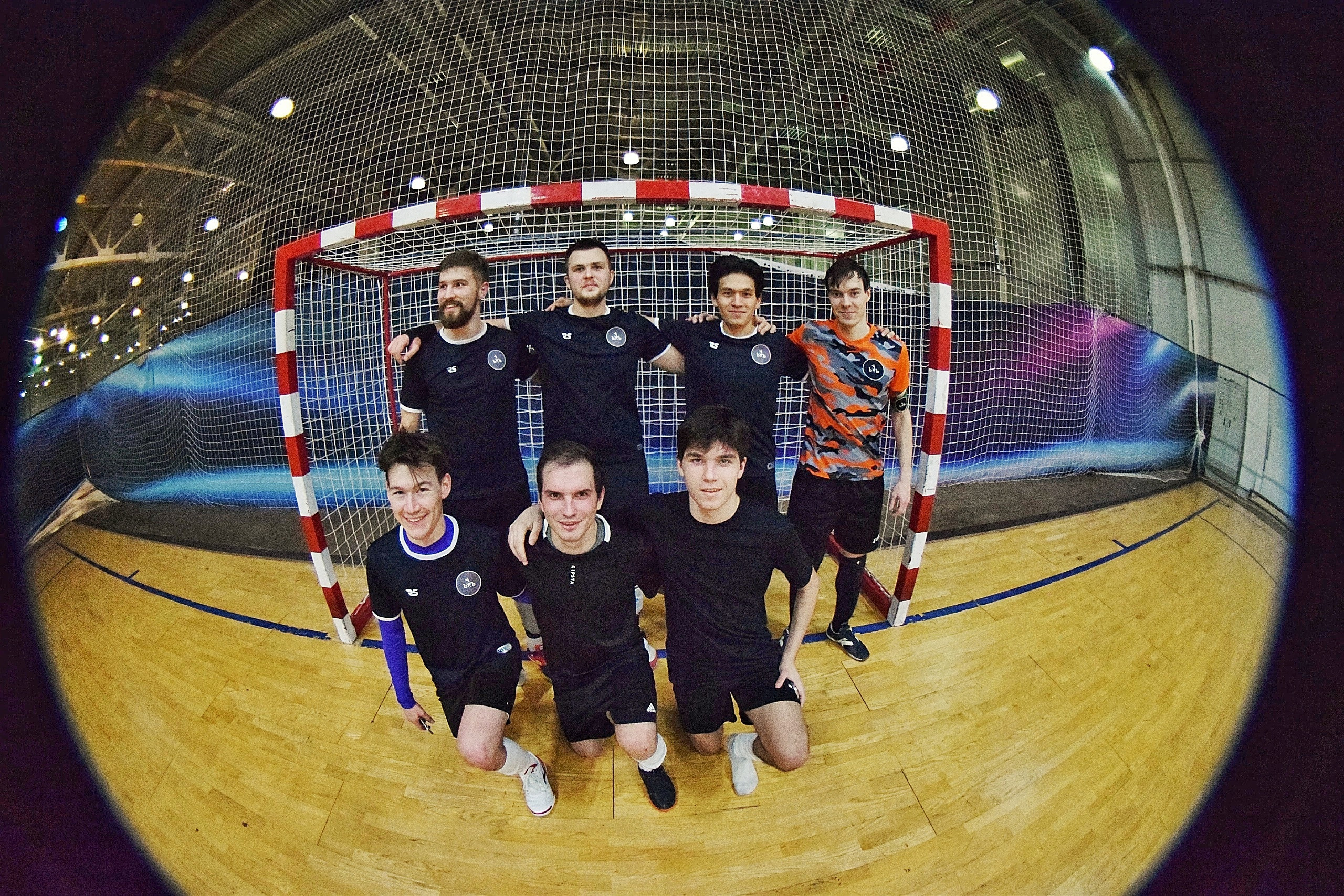 Московский чемпионат по мини-футболу. «Фотографии в журналах: максимум жизнеподобия, минимум жизни. "