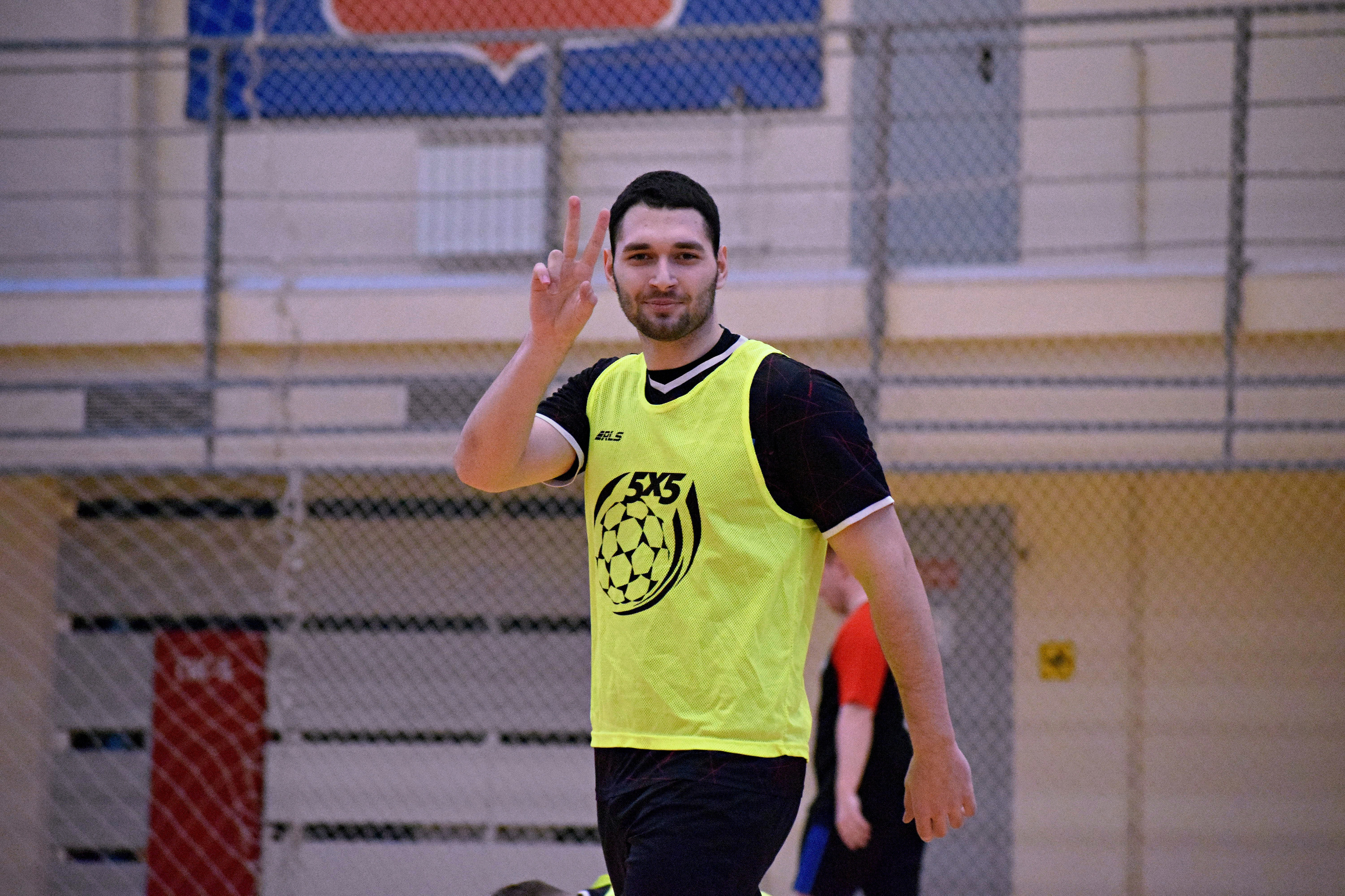 НМЛ|Национальная мини-футбольная лига Москвы. «Фотографии в журналах: максимум жизнеподобия, минимум жизни. "