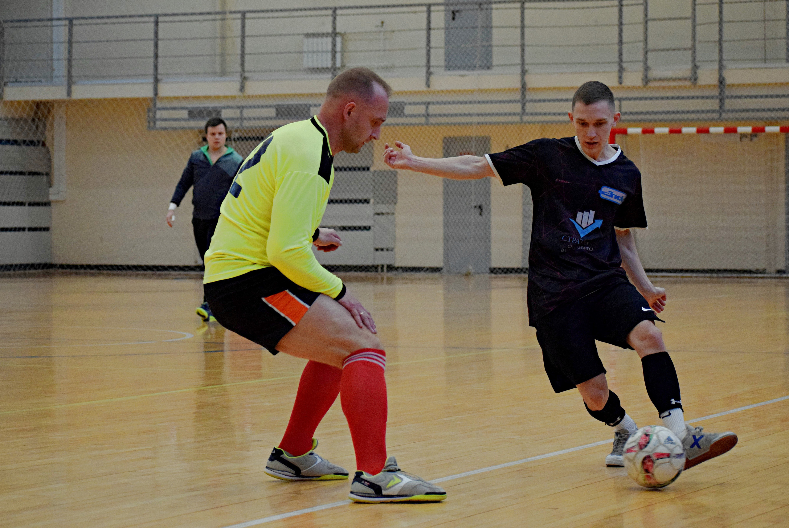 НМЛ|Национальная мини-футбольная лига Москвы. «Фотографии в журналах: максимум жизнеподобия, минимум жизни. "