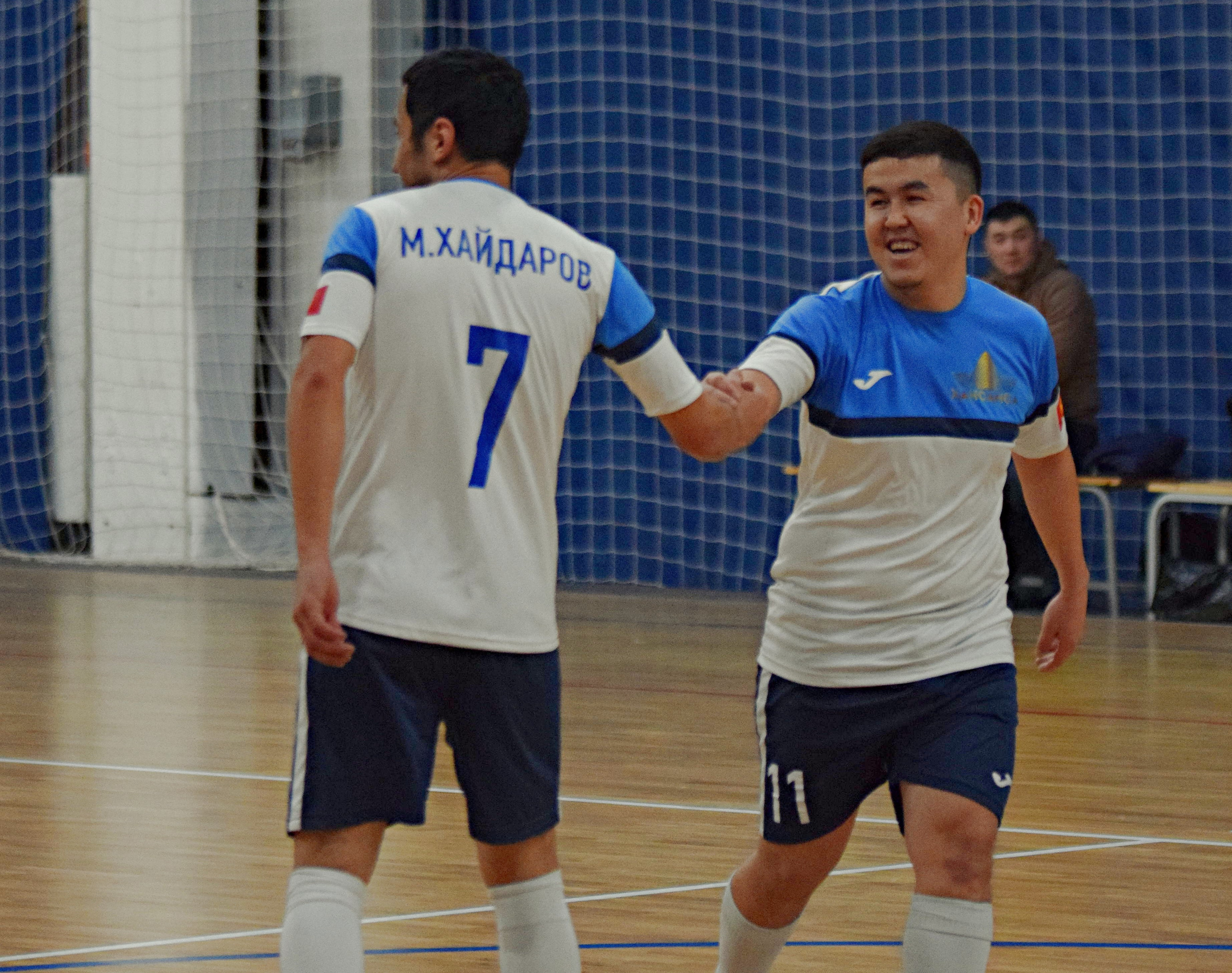 ИМФЛ | Интернациональная Мини-Футбольная Лига. «Фотографии в журналах: максимум жизнеподобия, минимум жизни. "