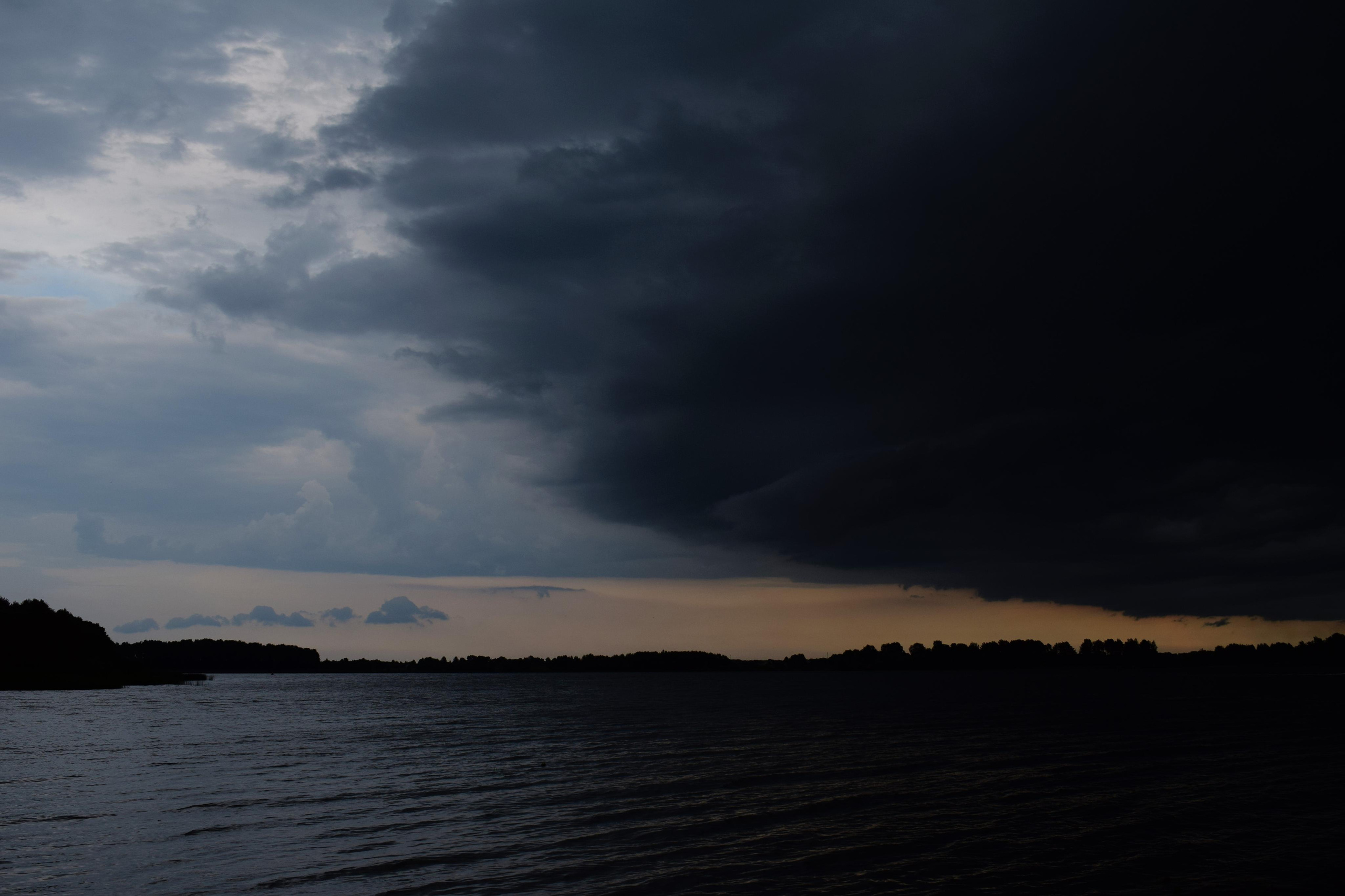 Природные пейзажи. «Фотографии в журналах: максимум жизнеподобия, минимум жизни. "