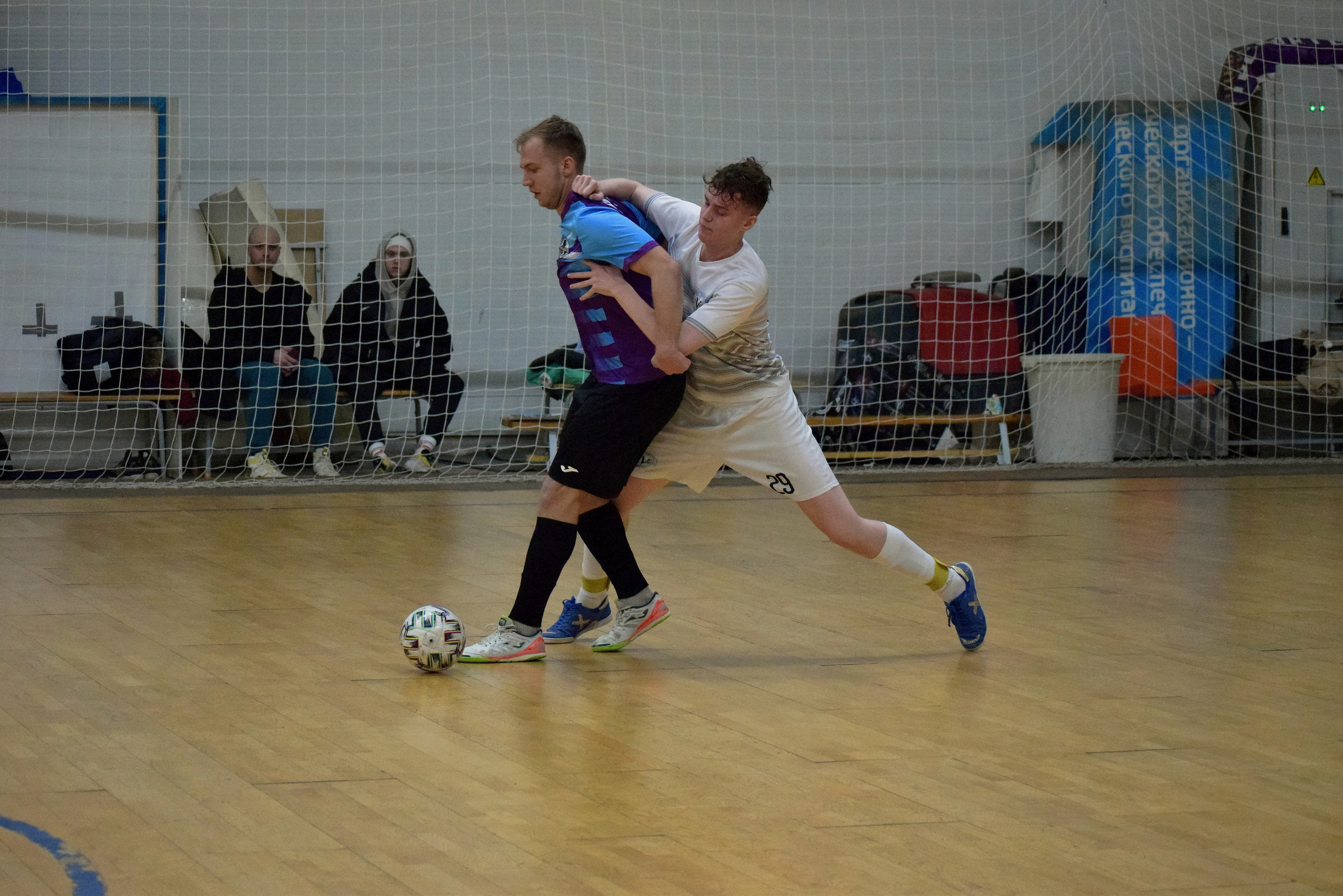 Московский чемпионат по мини-футболу. «Фотографии в журналах: максимум жизнеподобия, минимум жизни. "